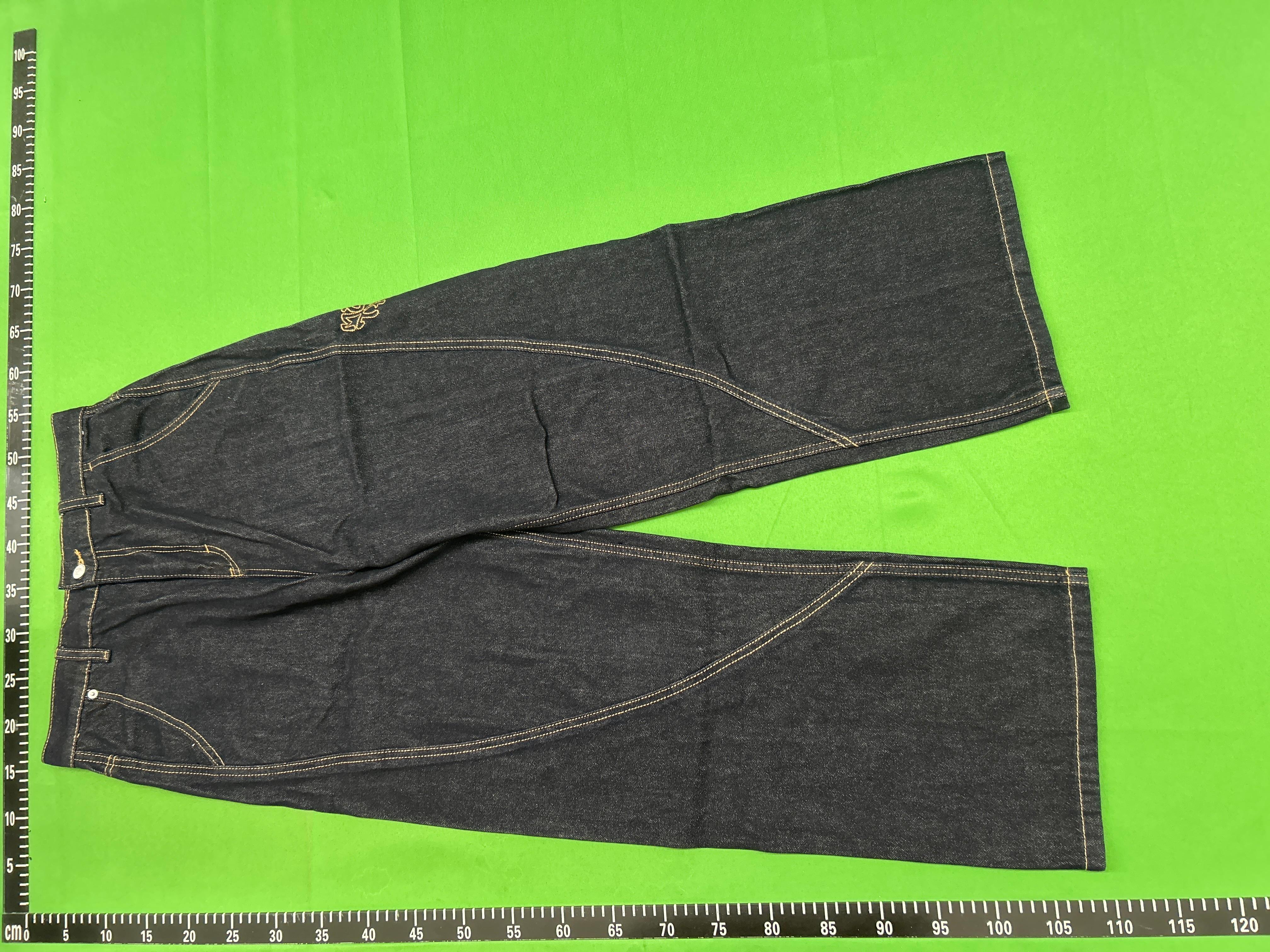 Foto QC 3 de Mertra T-shirt Letter Printed Black