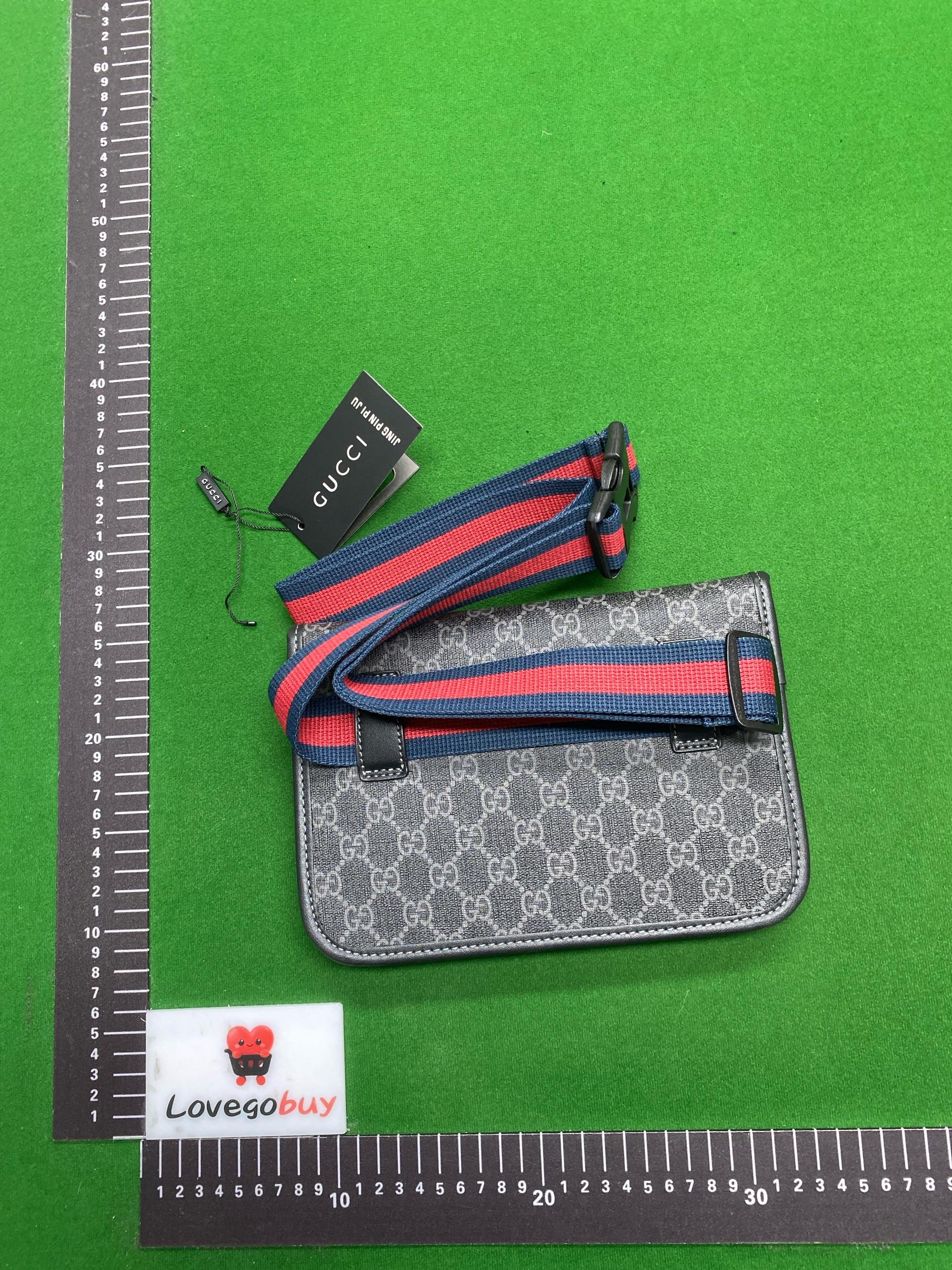 Foto QC 2 de Louis Vuitton Trio Messenger Monogram Shadow Black