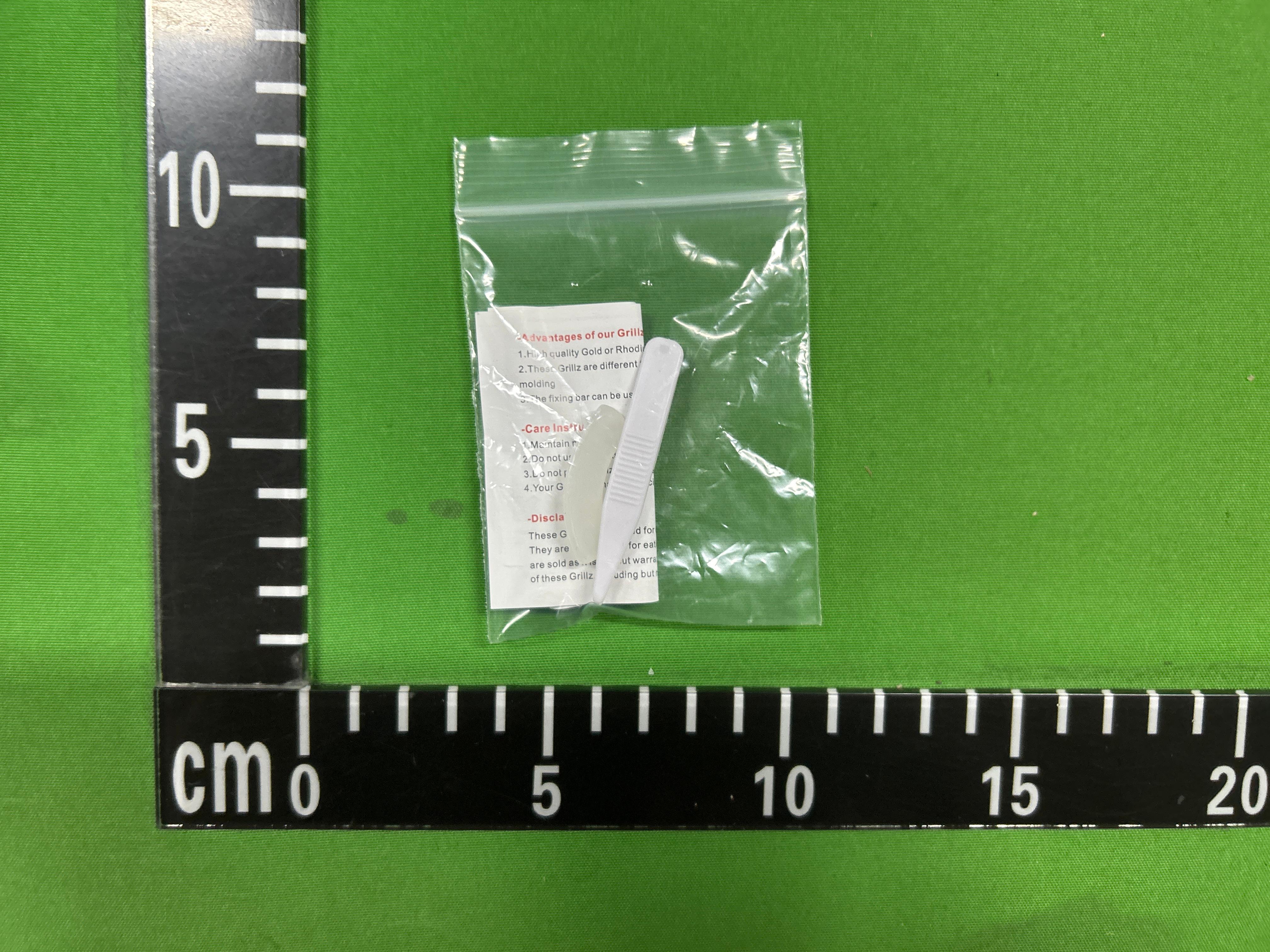 Foto QC 7 de Unbranded Mask White