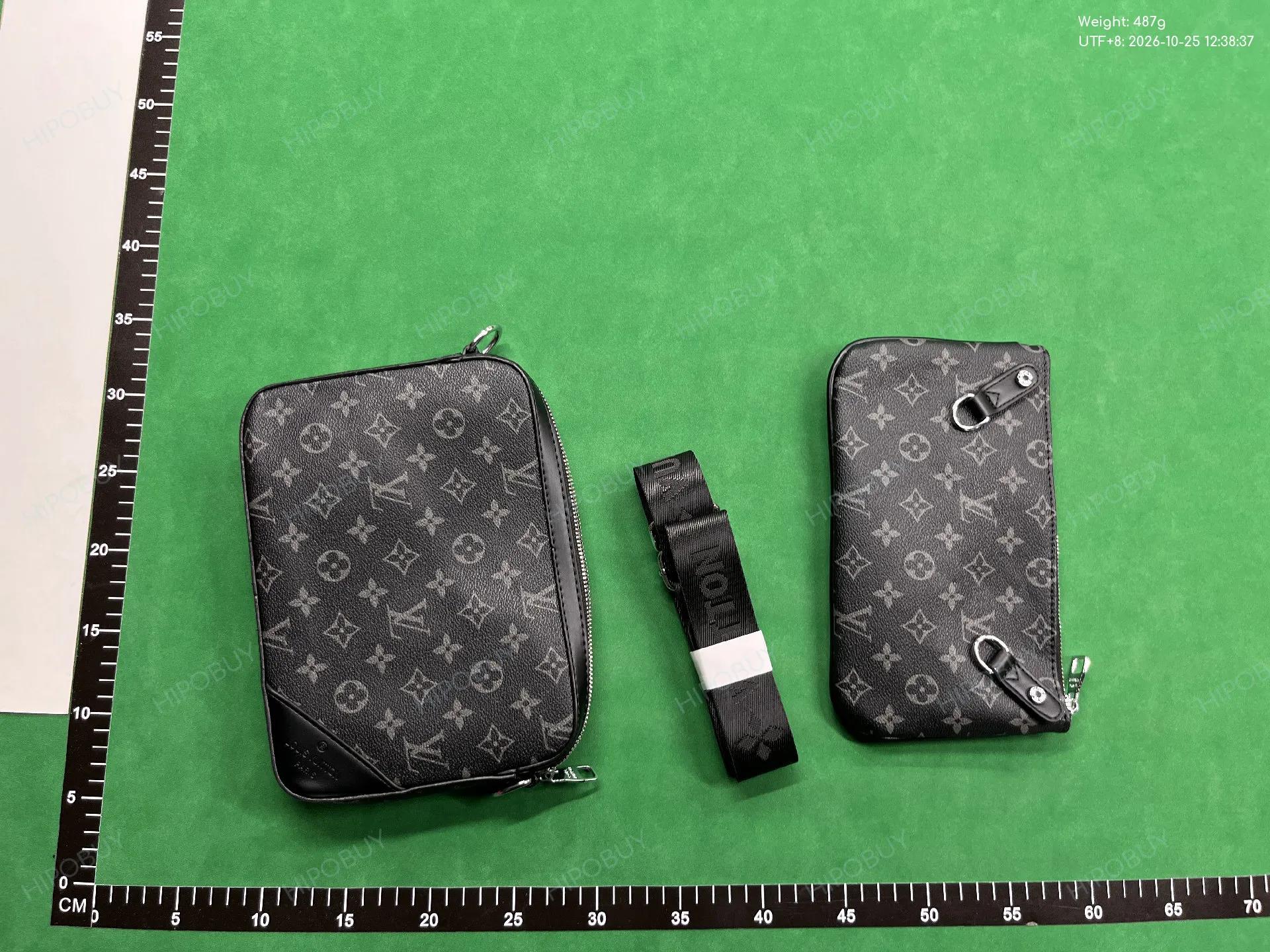 Foto QC 6 de Louis Vuitton Trio Messenger Monogram Shadow Black