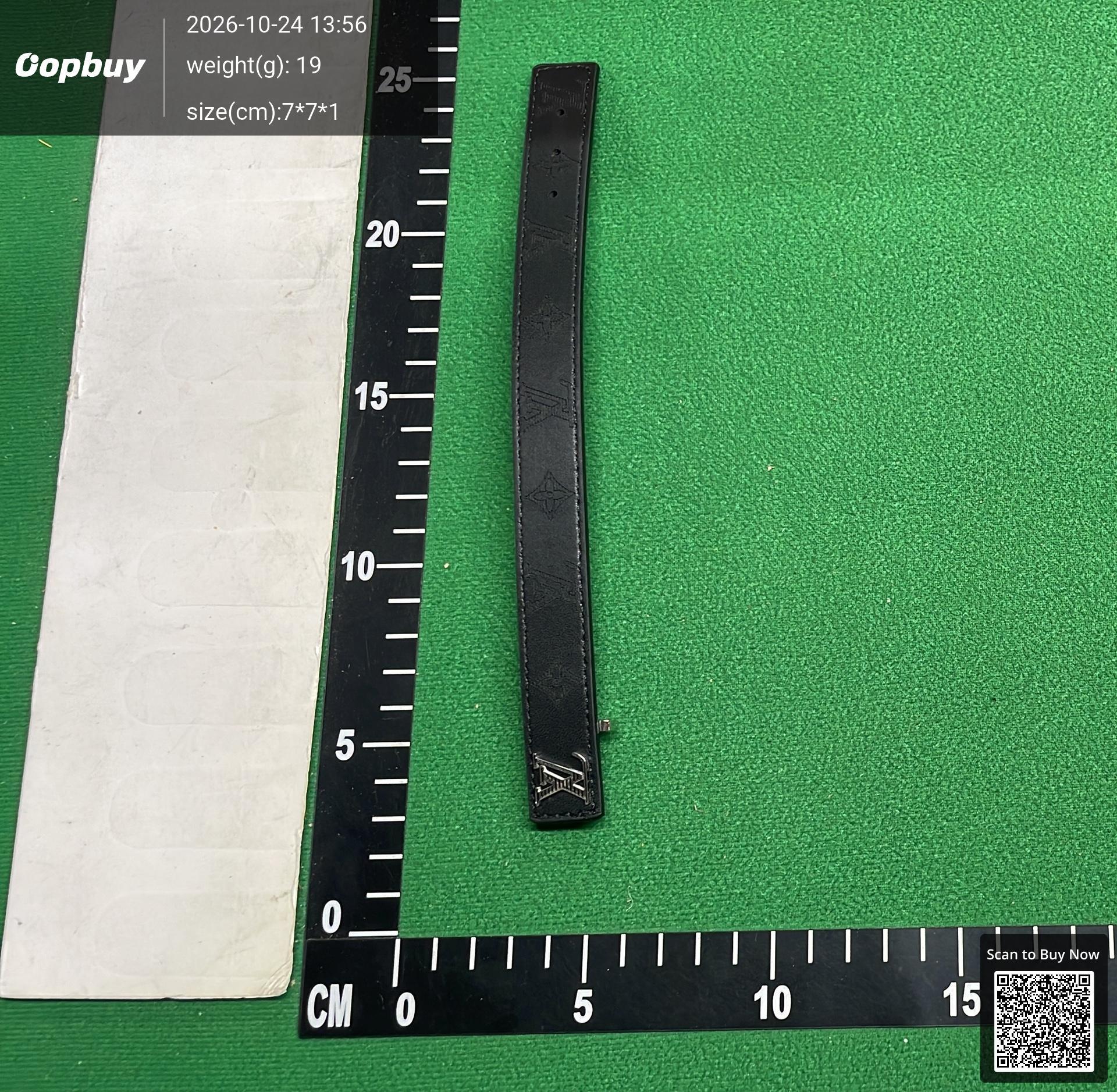 Foto QC 6 de Louis Vuitton Leather Bracelet Black