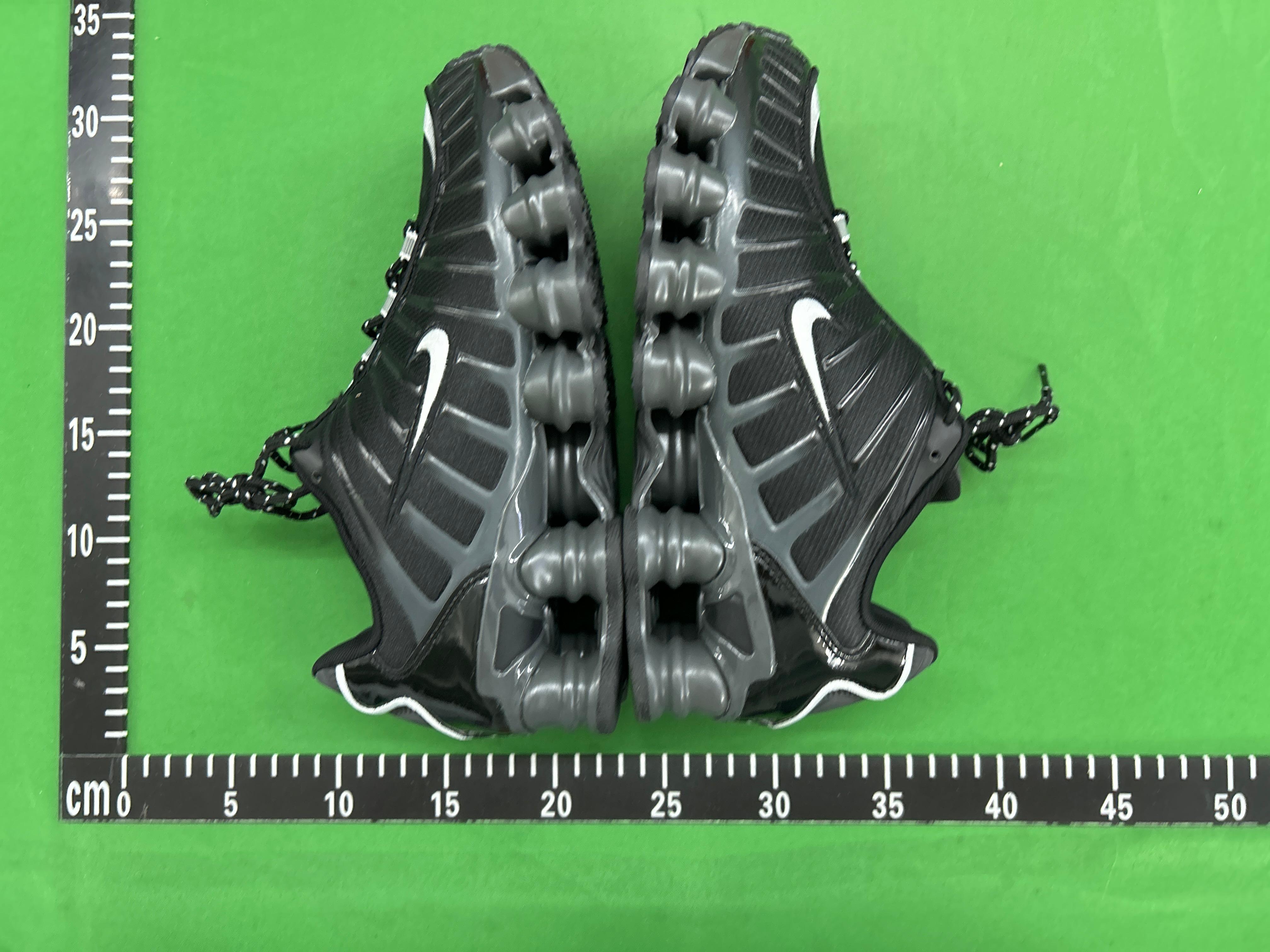 Foto QC 8 de Nike Shox TL WMNS Black AR3566-002