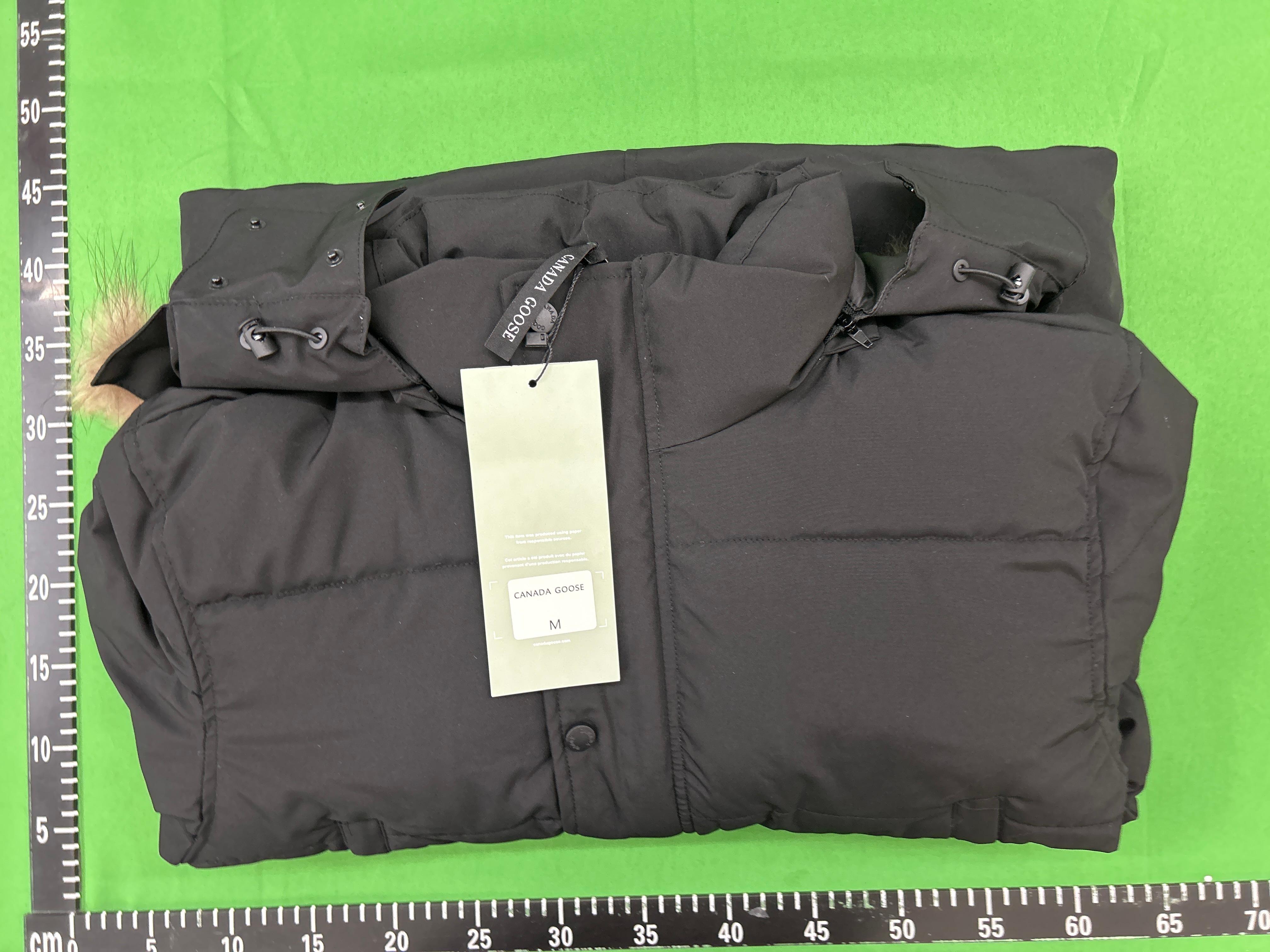Foto QC 1 de Canada Goose Parka Jacket Hooded Fur Trim Black
