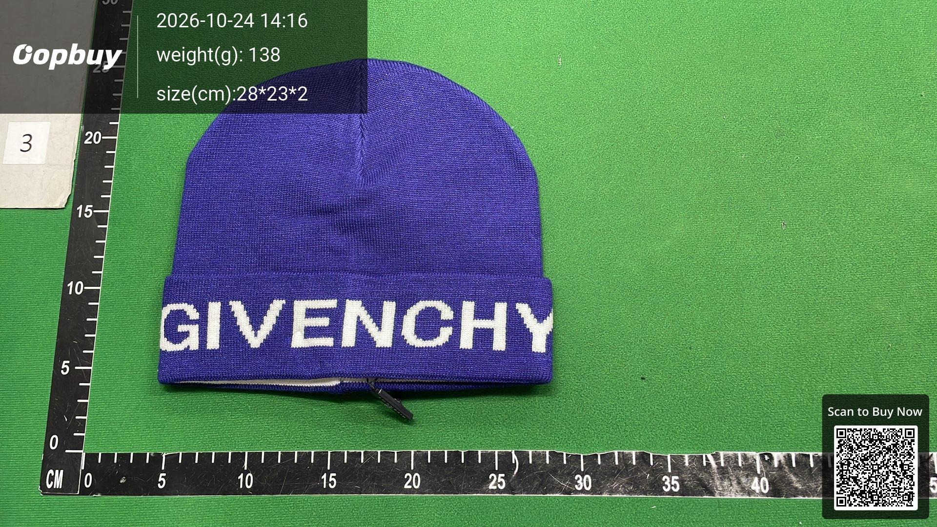 Foto QC 6 de Givenchy Logo Beanie Black