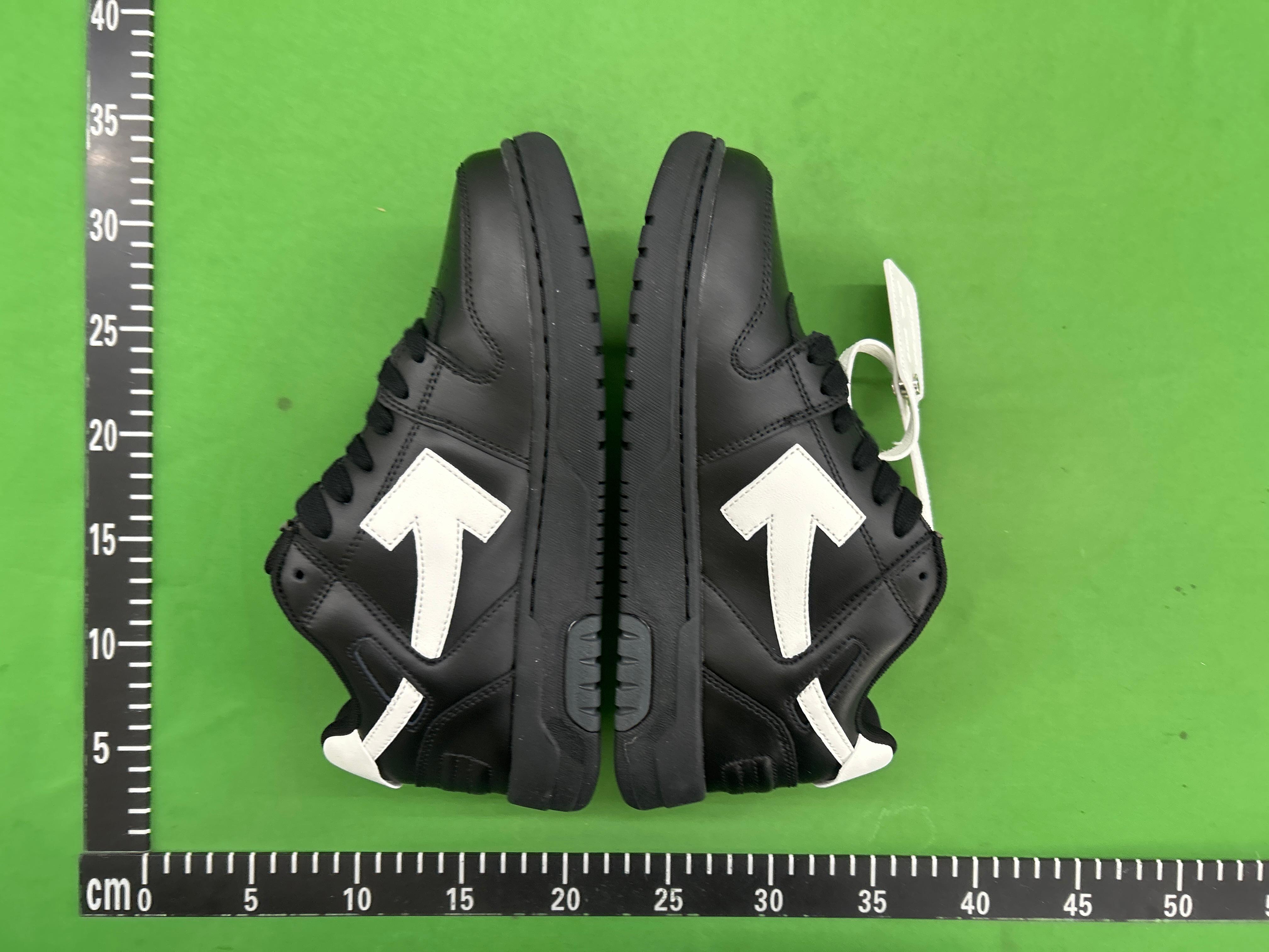 Foto QC 6 de Off-White Out Of Office Low Leather Scribble Arrow