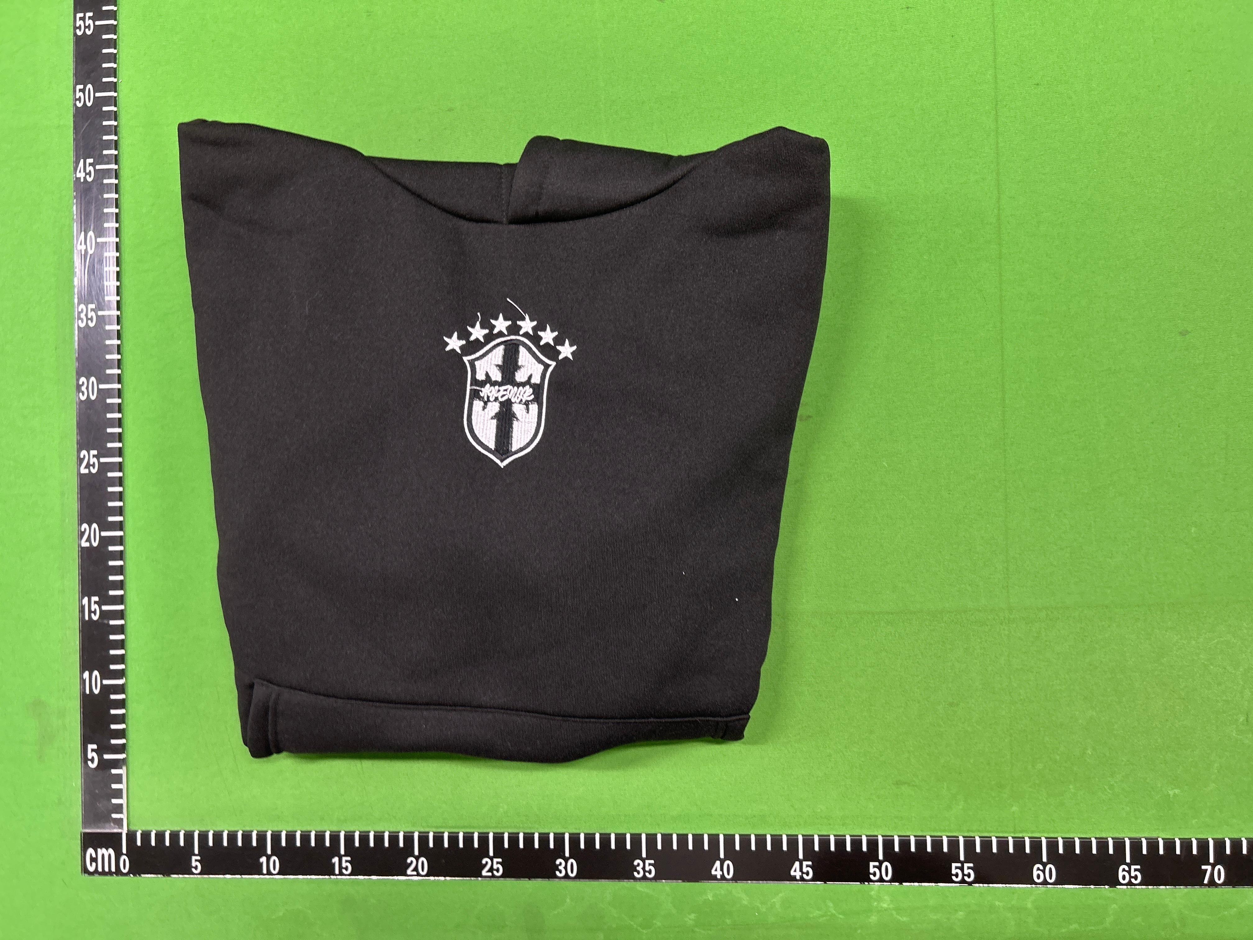Foto QC 5 de Other Embroidered Shield Crewneck Sweater Pink