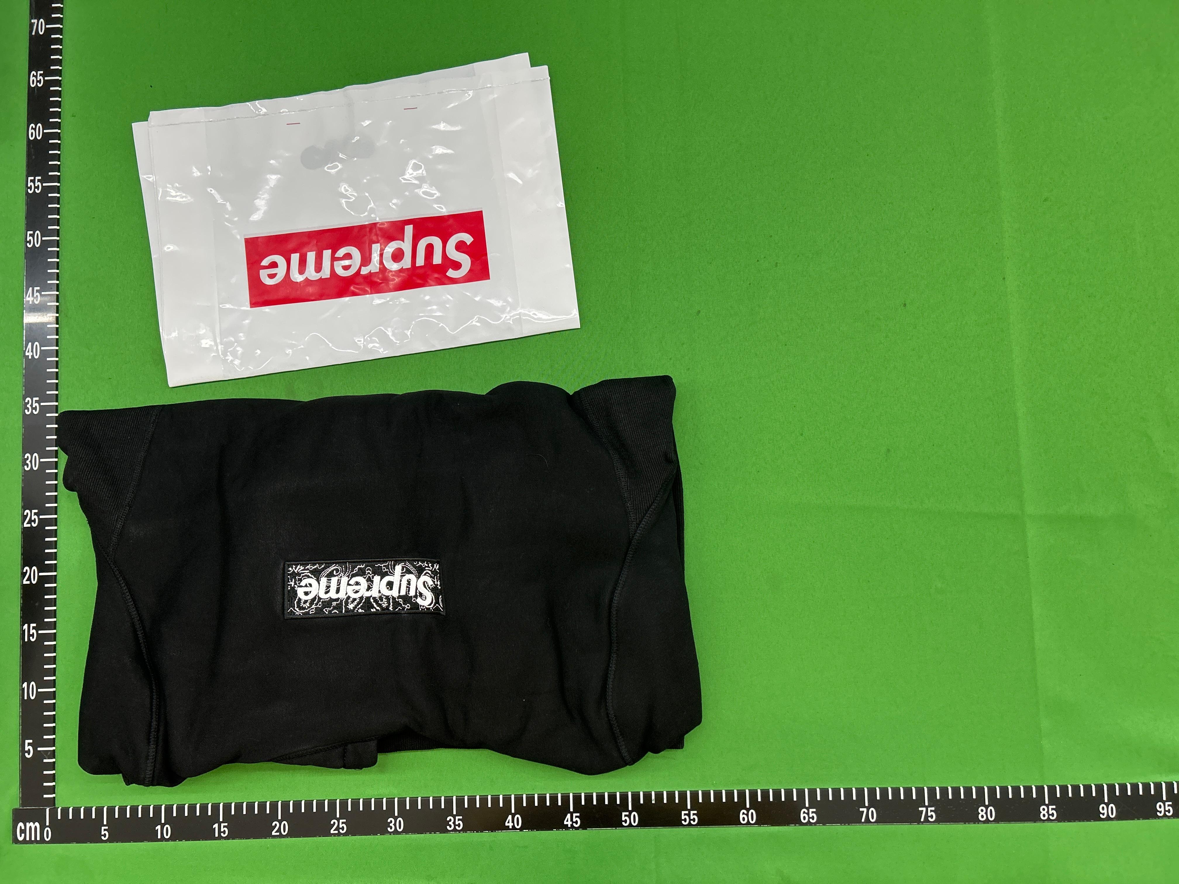 Foto QC 5 de Supreme MM6 Maison Margiela Zip Up Hoodie Black