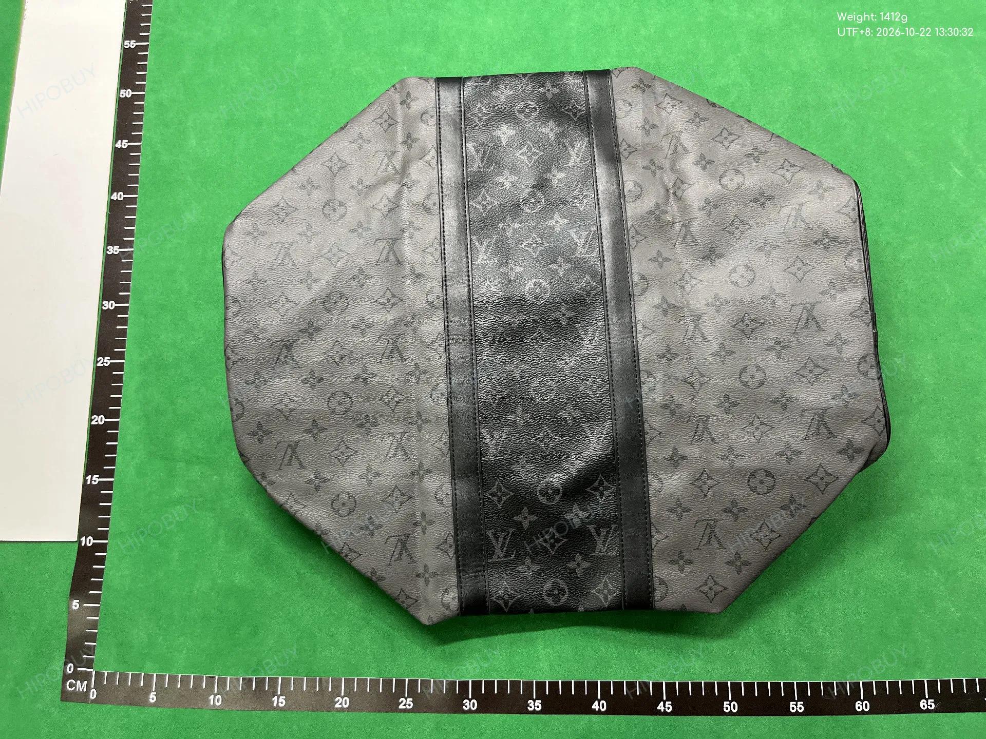Foto QC 5 de Louis Vuitton Keepall Bandouliere 50 Monogram Washed Denim Blue
