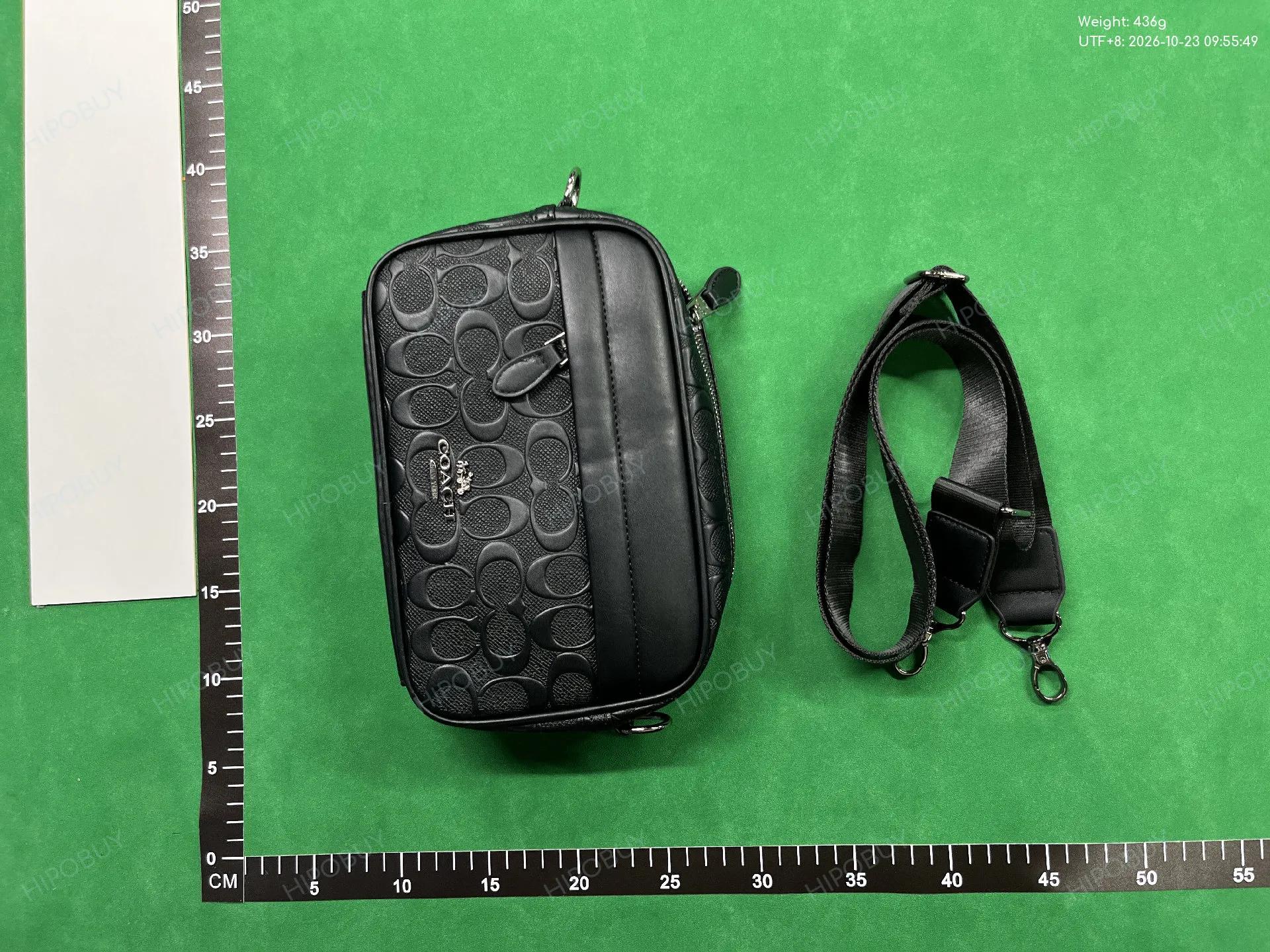Foto QC 6 de Coach Graham Crossbody Black Signature Leather