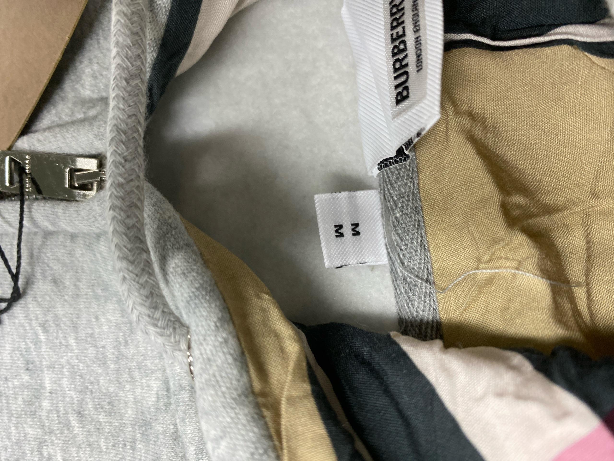 Foto QC 7 de Burberry Zip Sweater Vintage Check Lining Grey