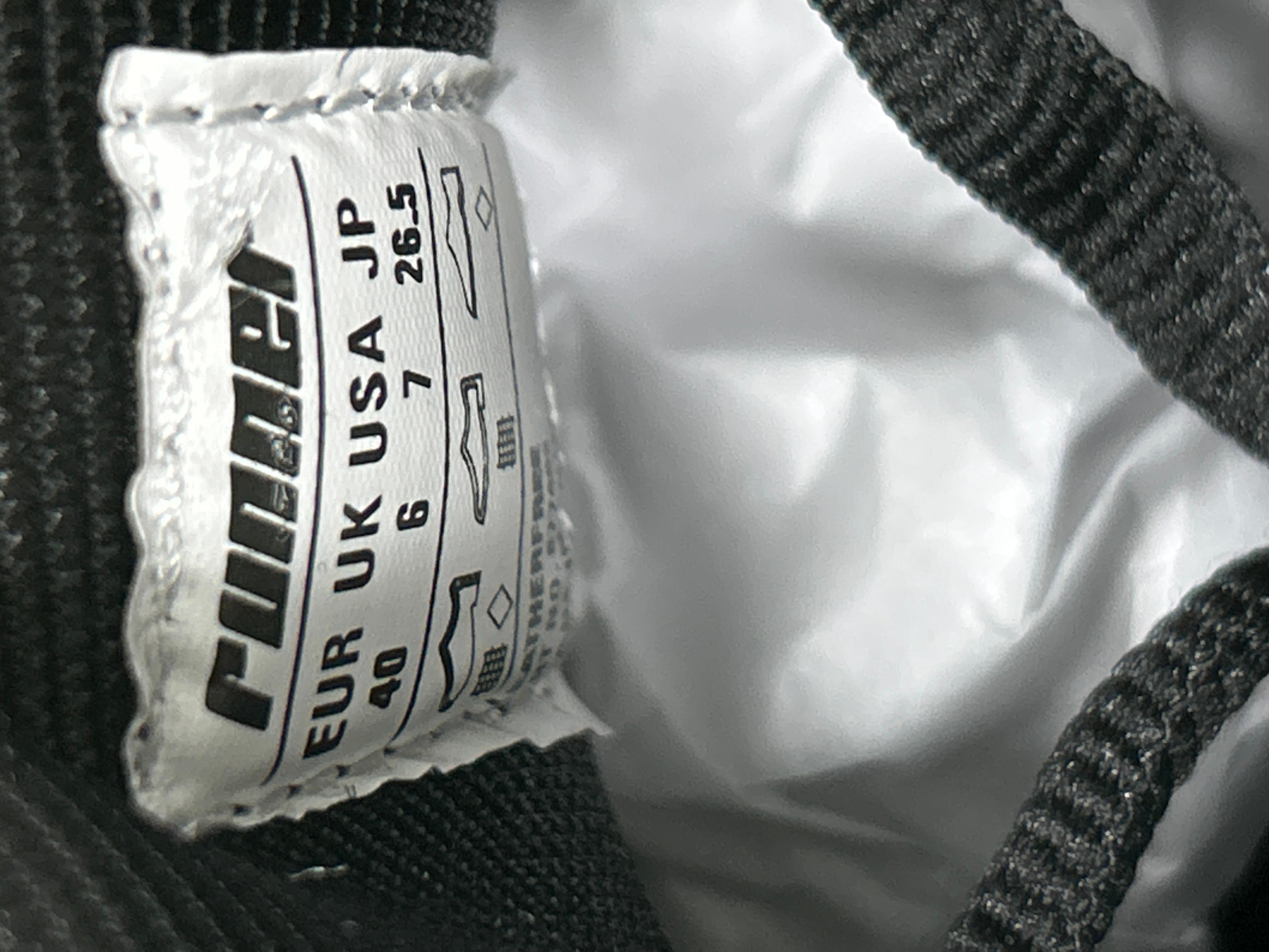 Foto QC 7 de Balenciaga Runner Mesh Nylon Sneakers Black