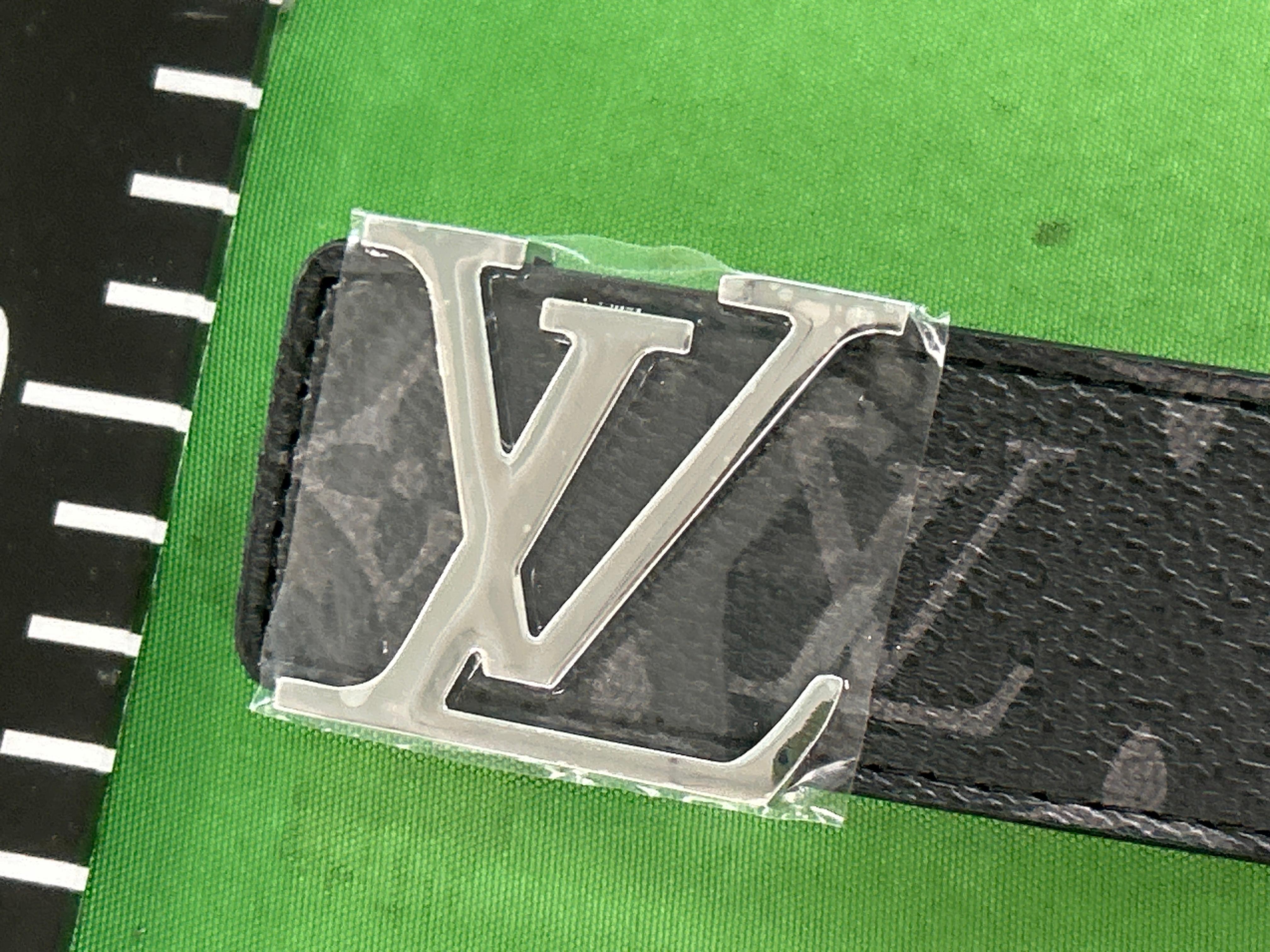 Foto QC 1 de Louis Vuitton LV Initiales Belt Monogram Eclipse