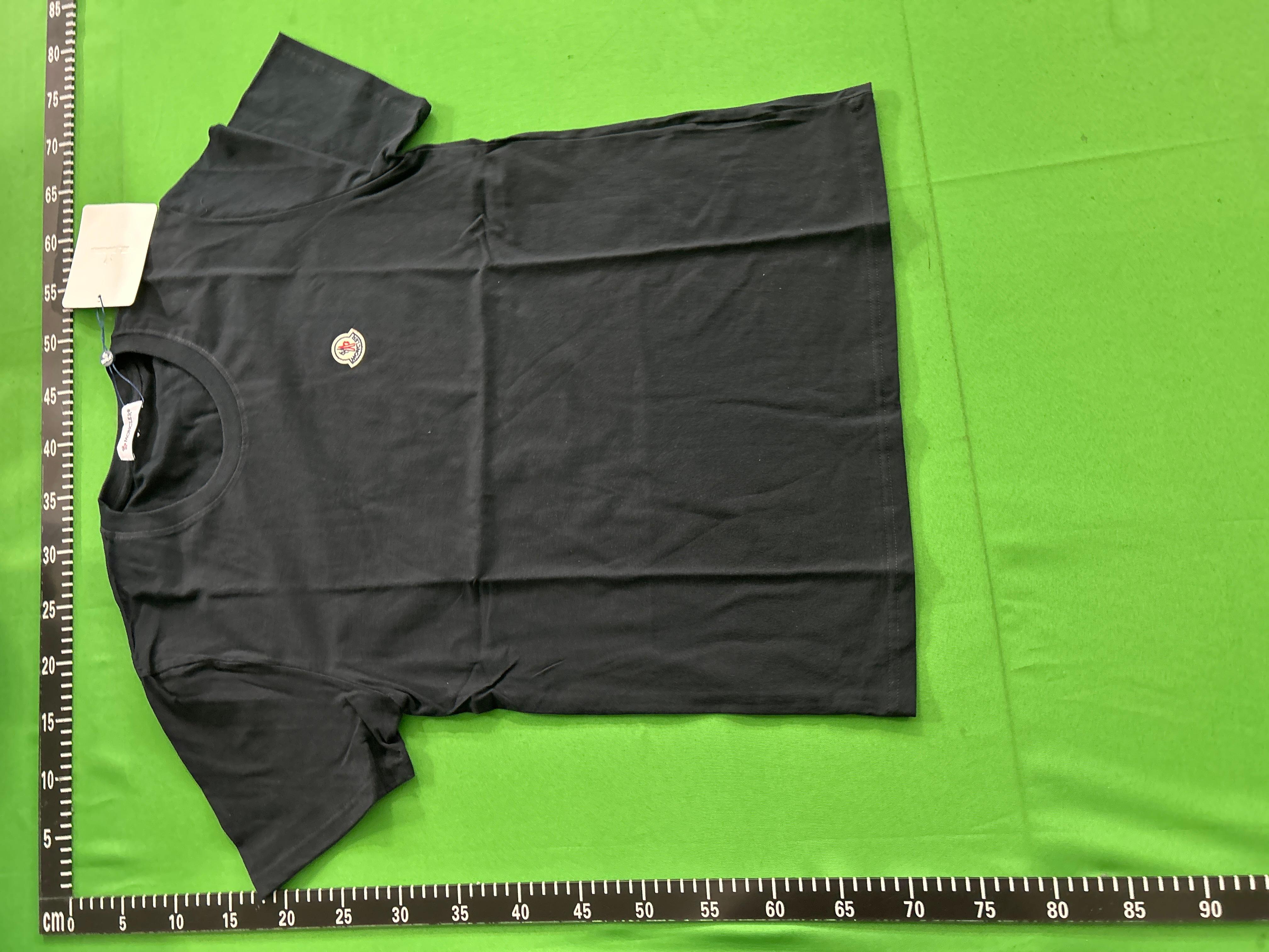 Foto QC 2 de Moncler T-shirt Logo Patch White