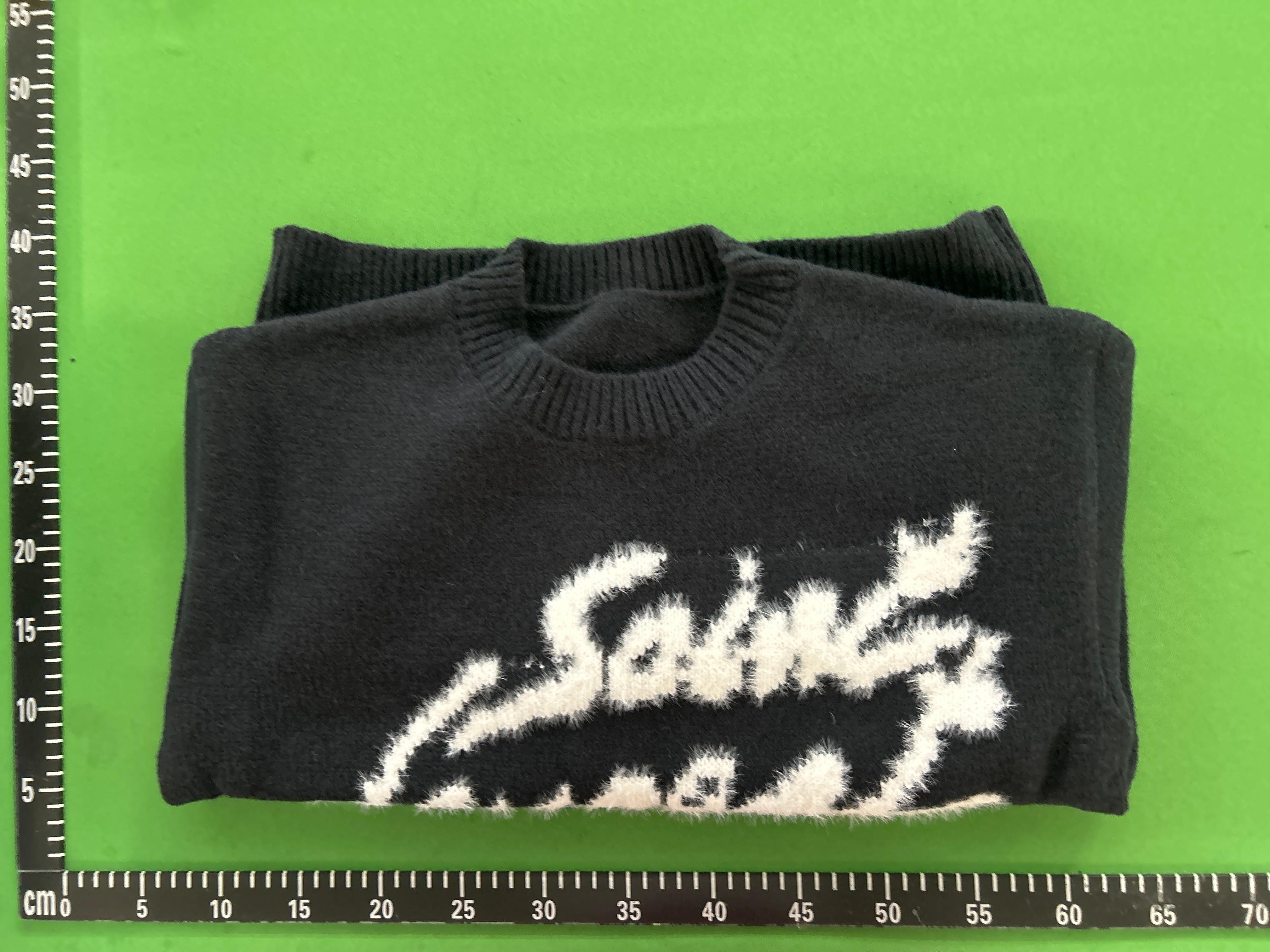 Foto QC 1 de Saint Laurent Signature Mohair Crewneck Sweater Black