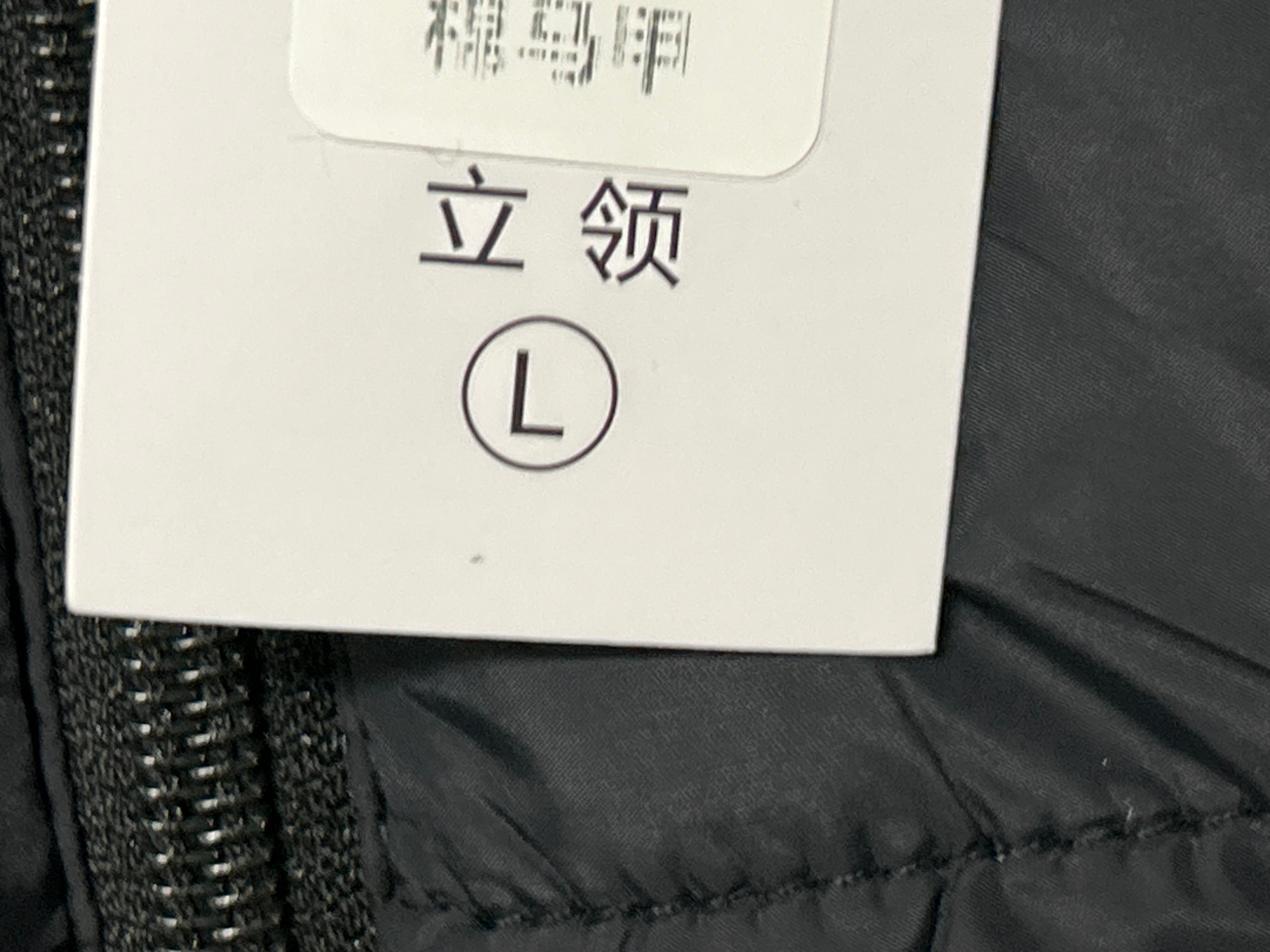 Foto QC 2 de EA7 Emporio Armani Vest Quilted Puffer Purple