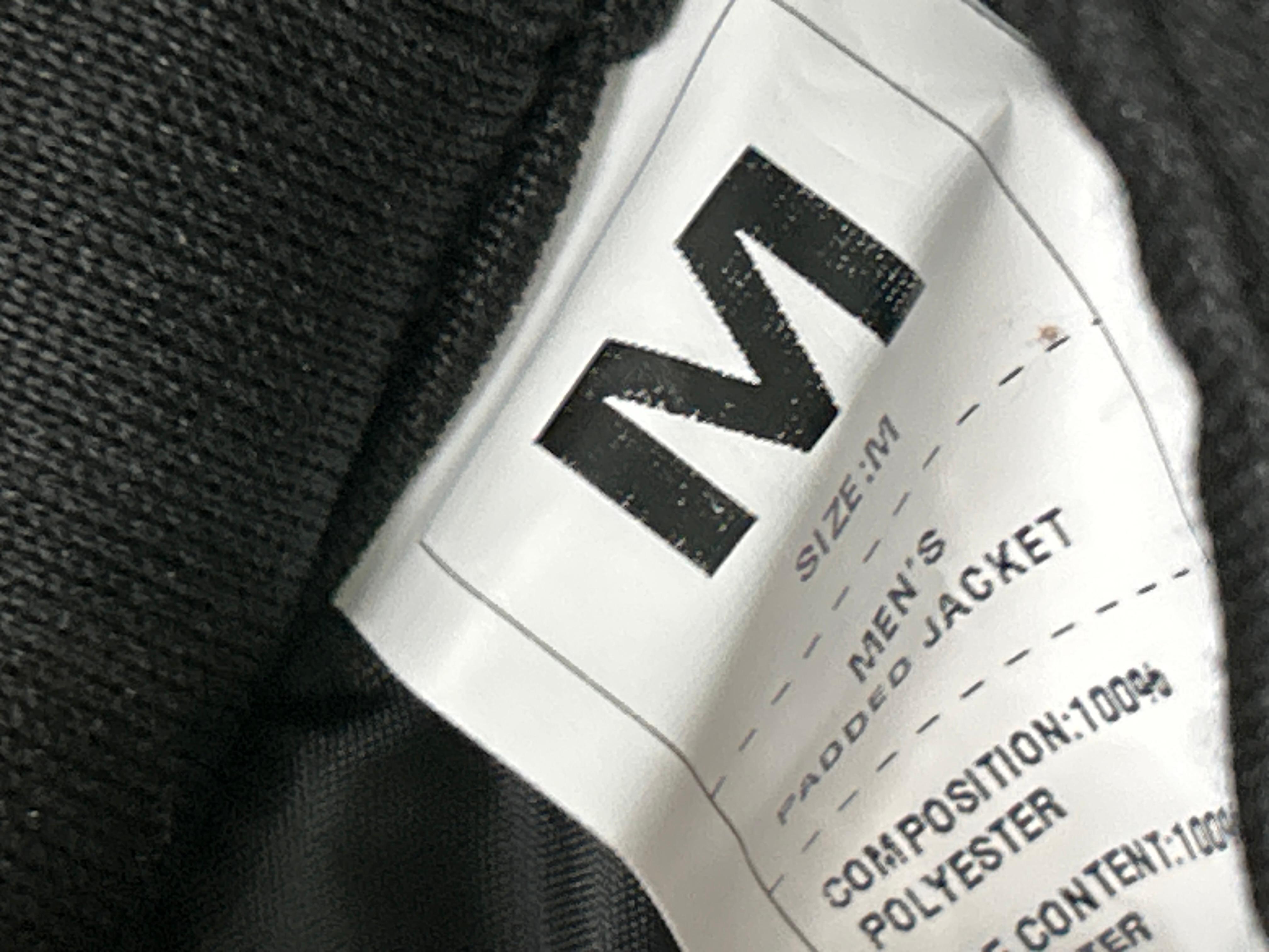 Foto QC 2 de Puffer Jacket Hooded Black
