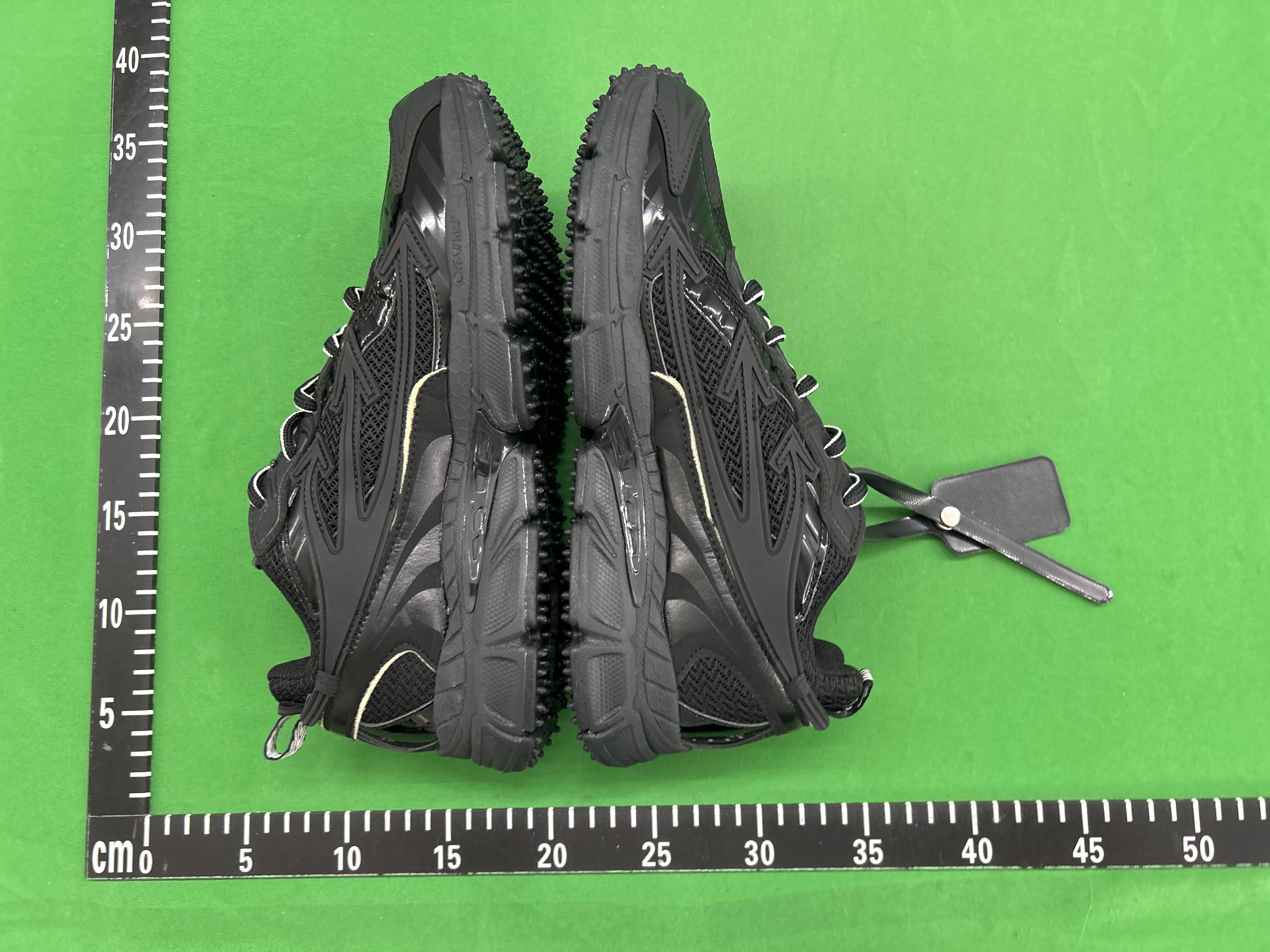 Foto QC 6 de Off-White Be Right Back Low Black OMIA295F24FAB0017007