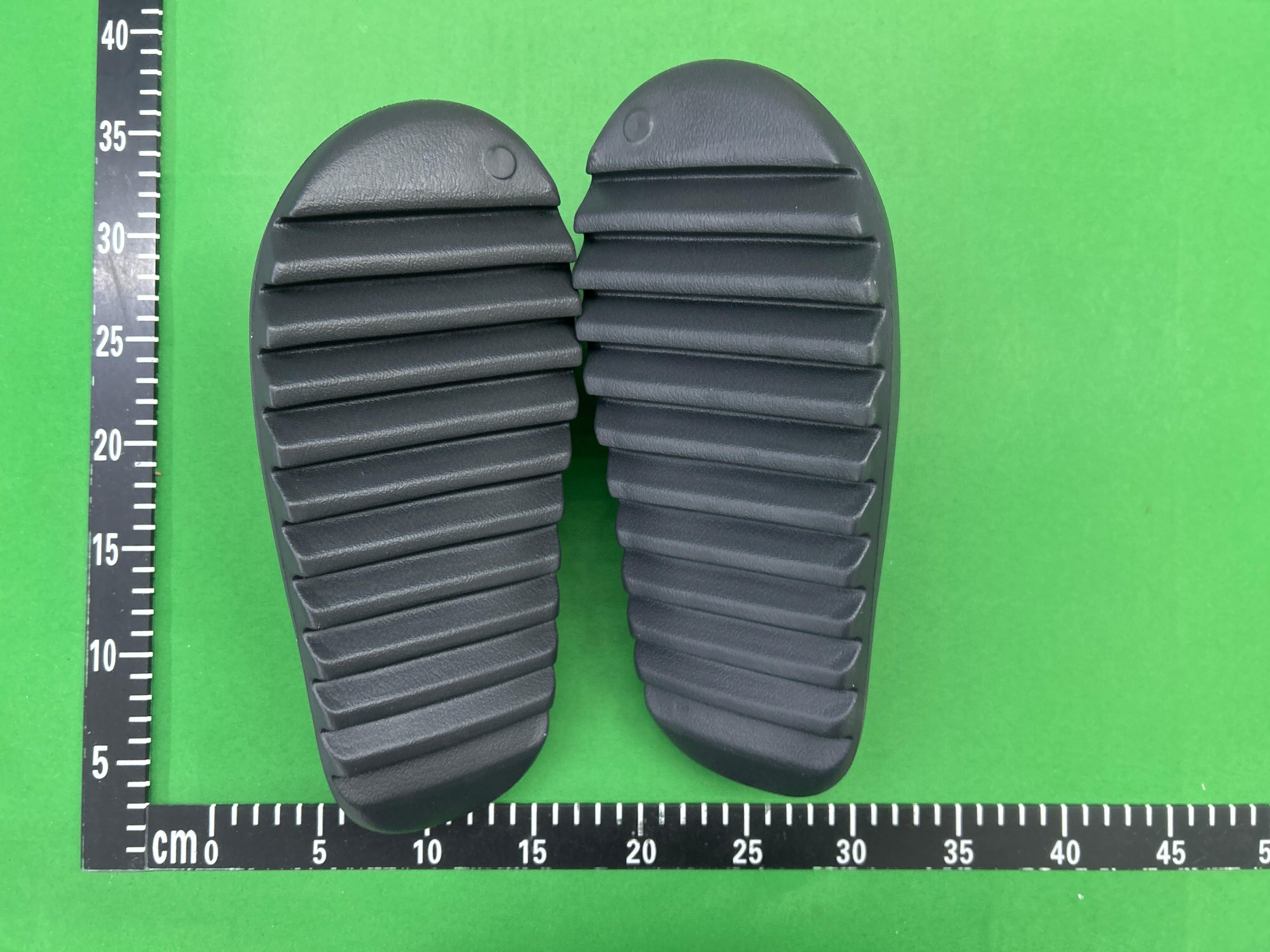 Foto QC 8 de adidas Yeezy Slide EVA Onyx