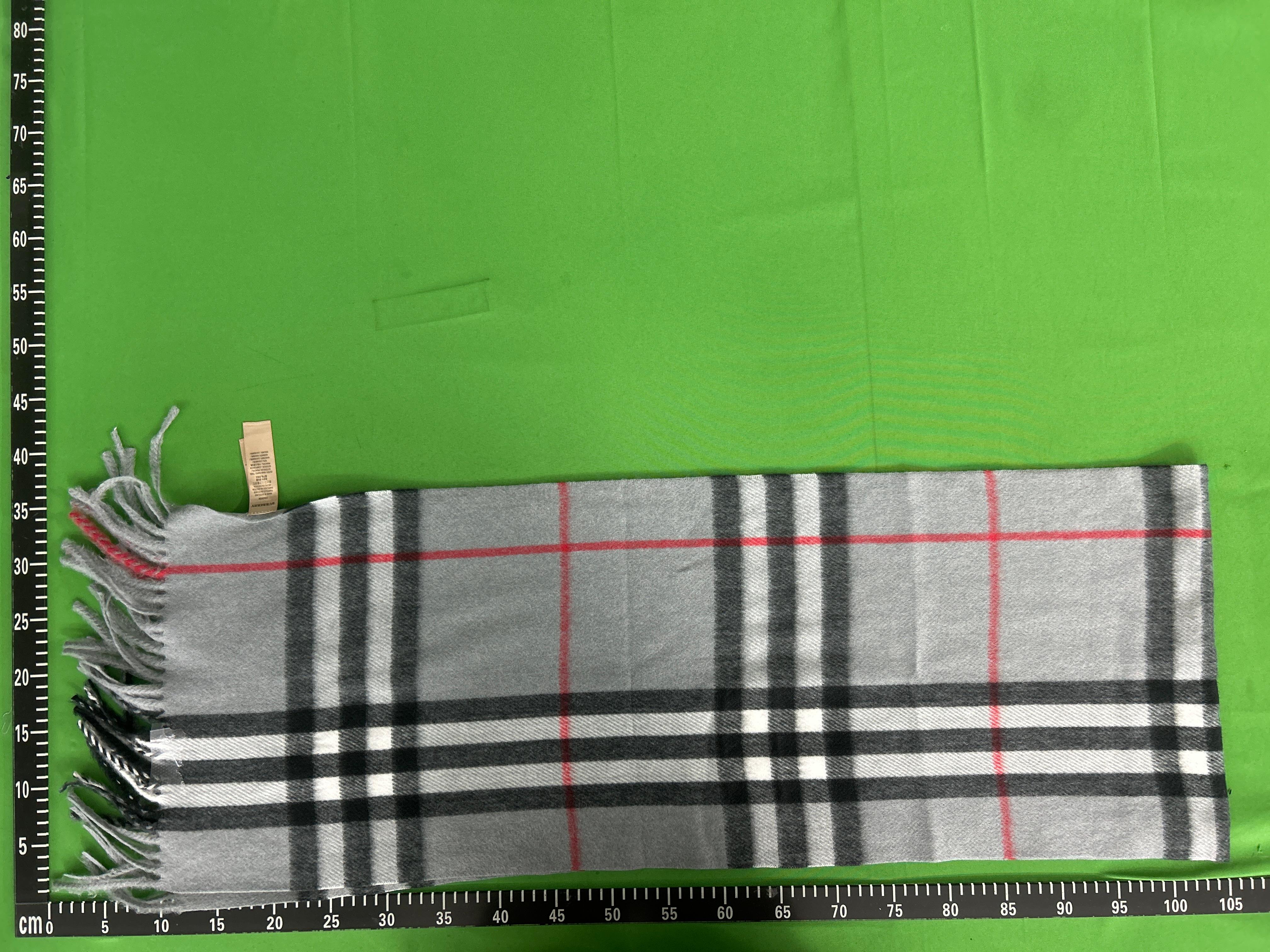Foto QC 8 de Dior Oblique Scarf Black/White