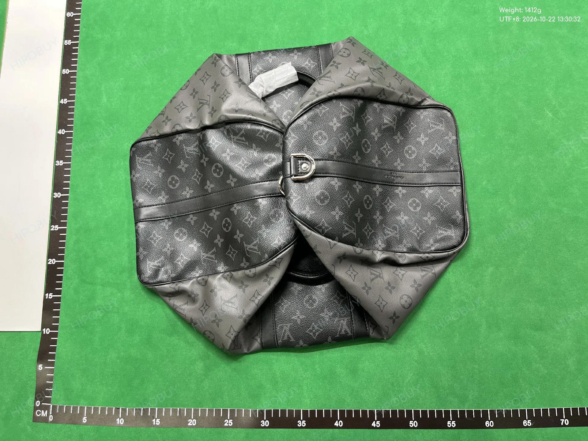 Foto QC 4 de Louis Vuitton Keepall Bandouliere 50 Monogram Washed Denim Blue