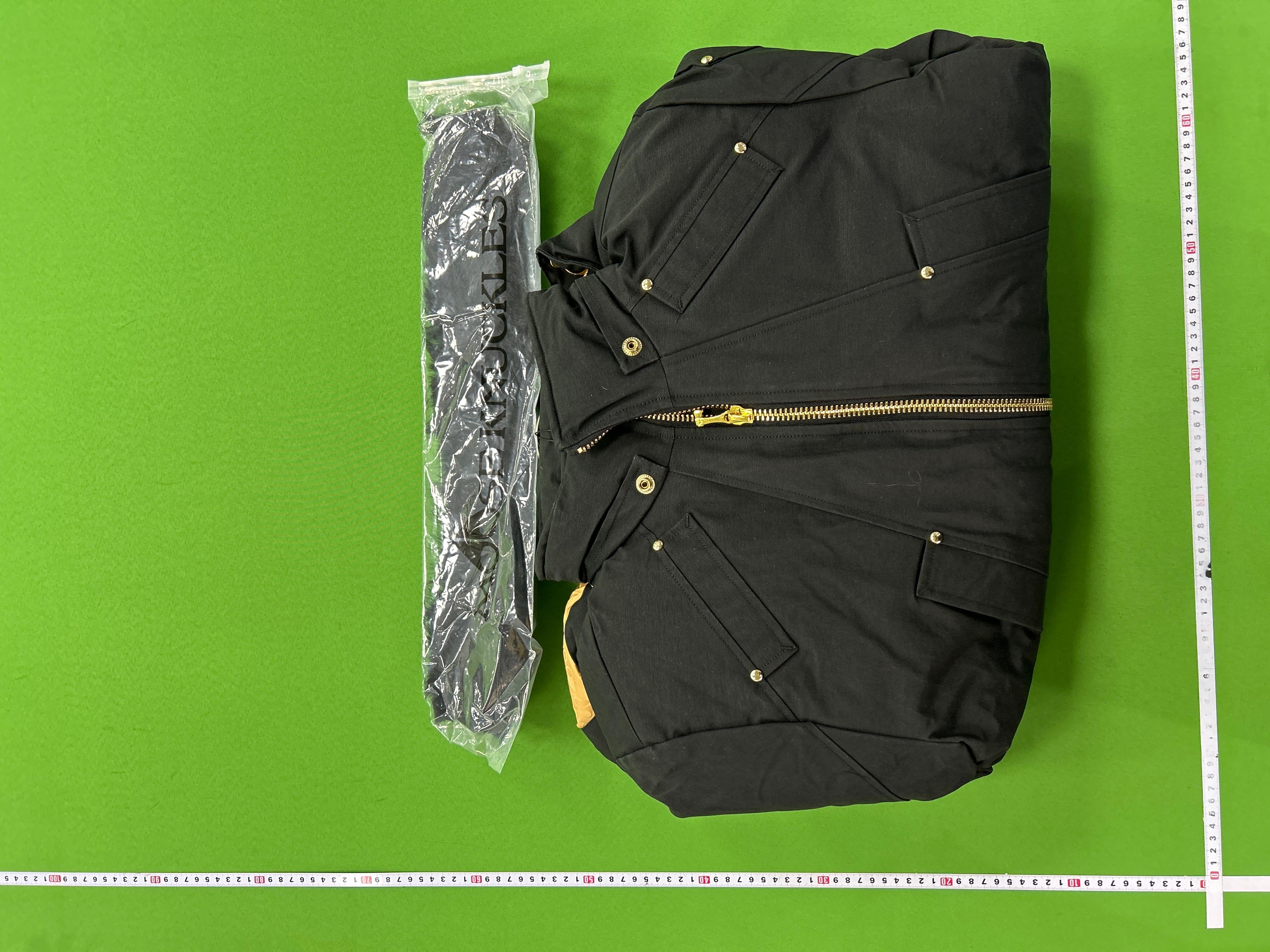 Foto QC 5 de Moose Knuckles Original Ballistic Bomber Jacket Down Black