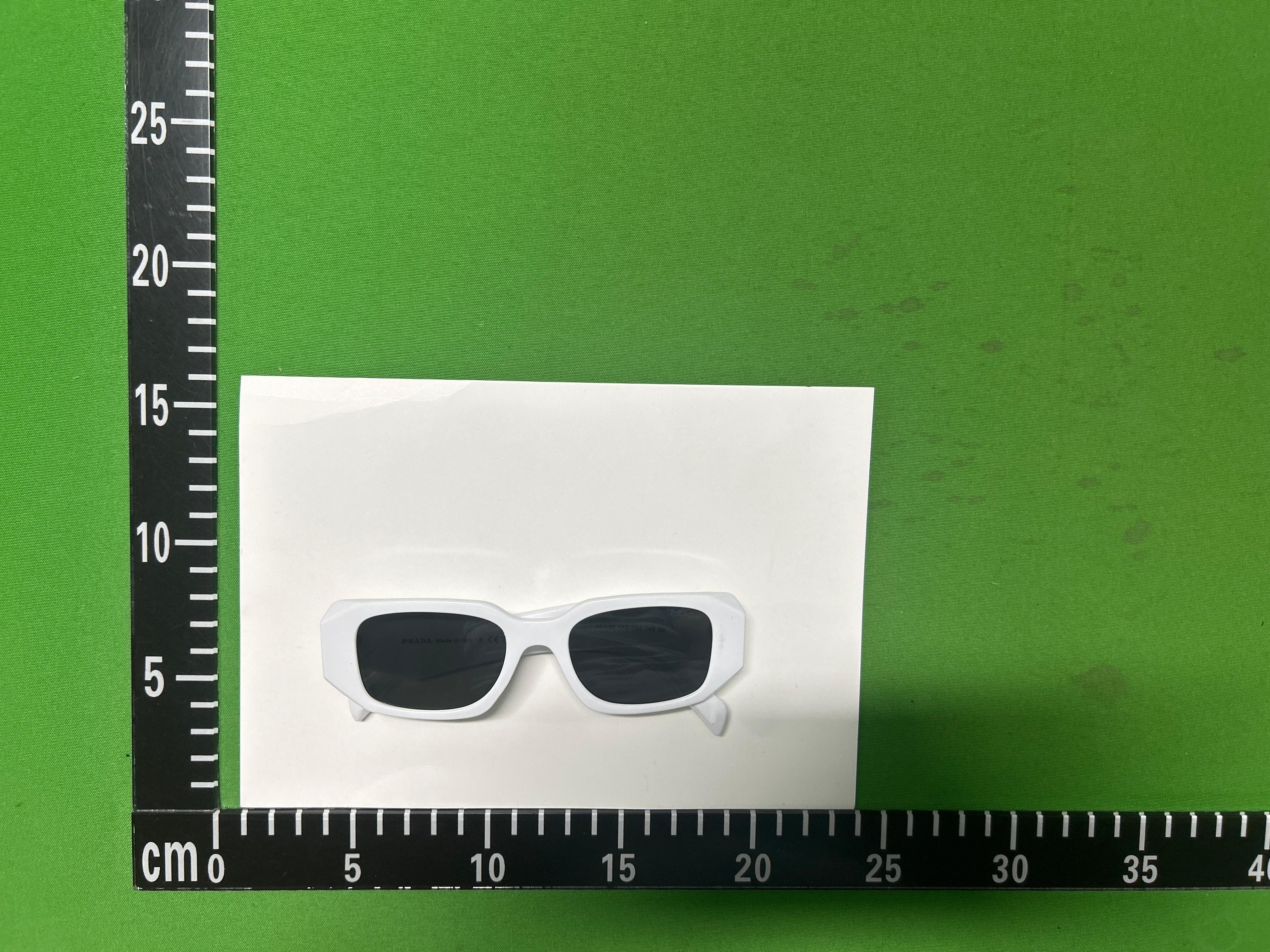 Foto QC 2 de Prada Symbole Rectangle-Frame Acetate Sunglasses Tortoise Brown (PR 17WS)