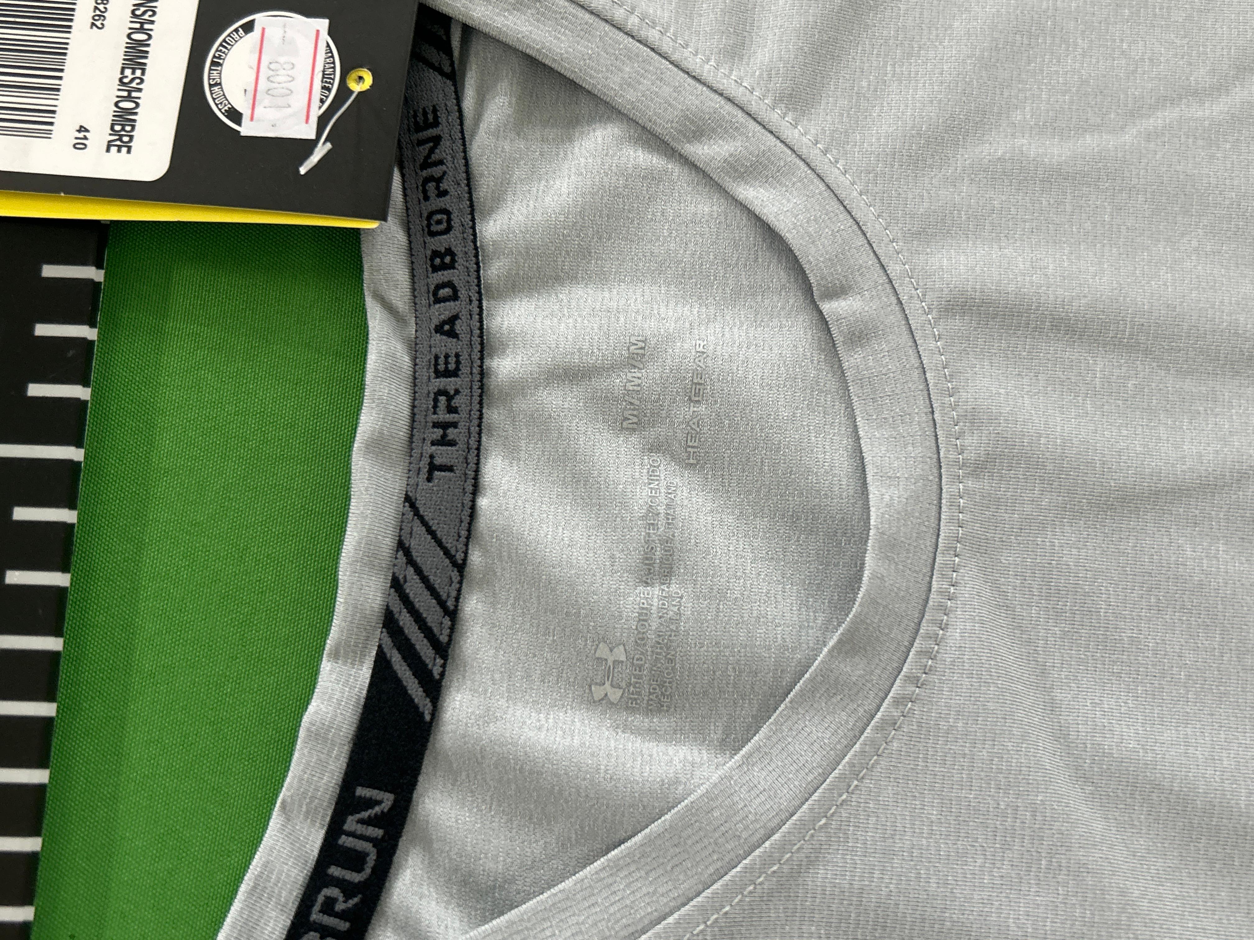 Foto QC 2 de Under Armour T-shirt Chest Logo Grey