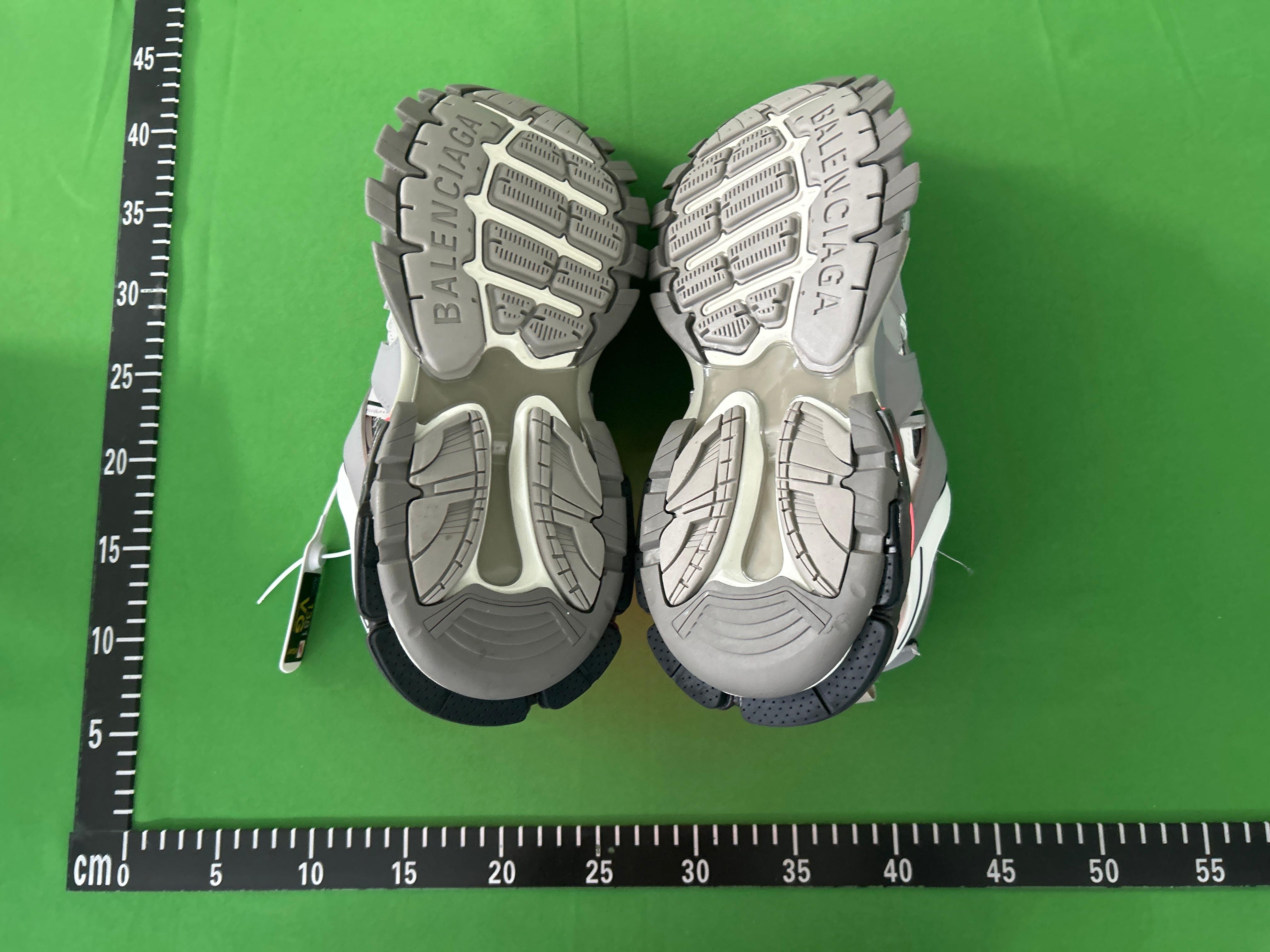 Foto QC 6 de Balenciaga Track LED Trainer Black 555036 W1GB1 1000