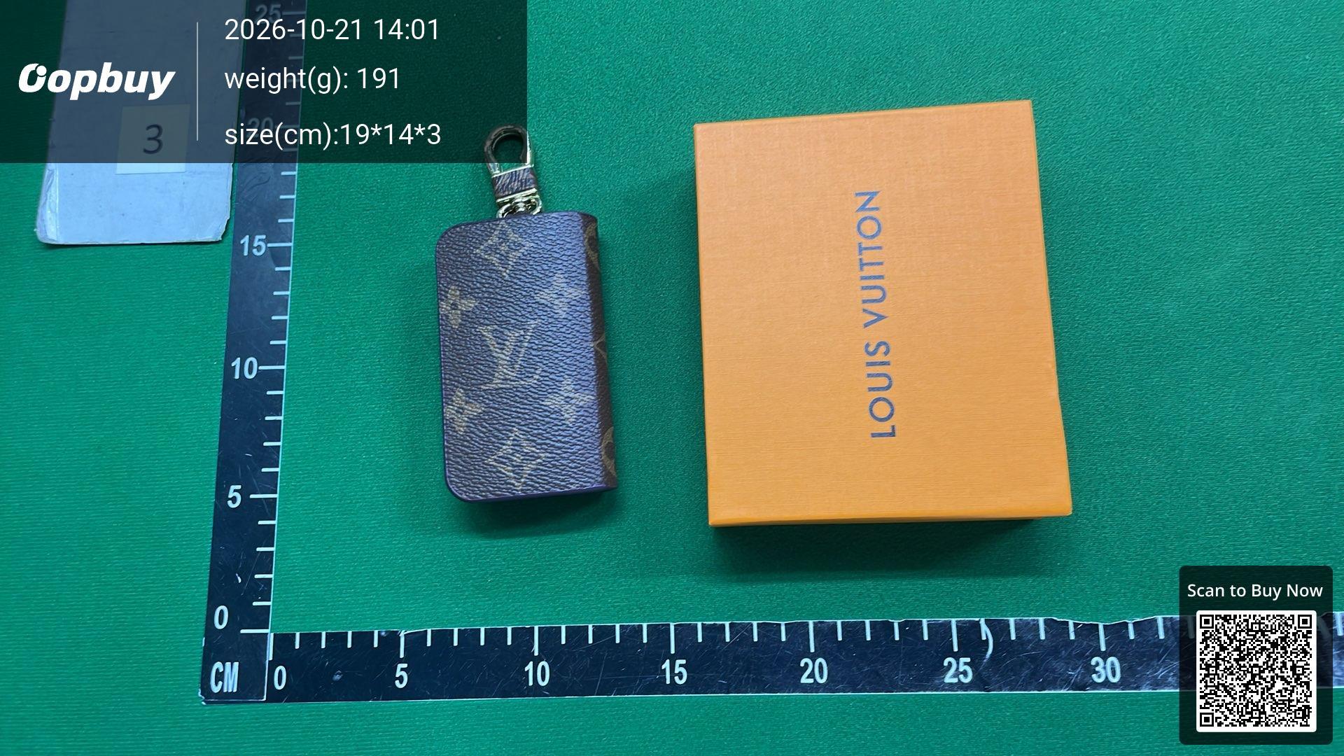 Foto QC 6 de Louis Vuitton Car Key Pouch Damier Azur