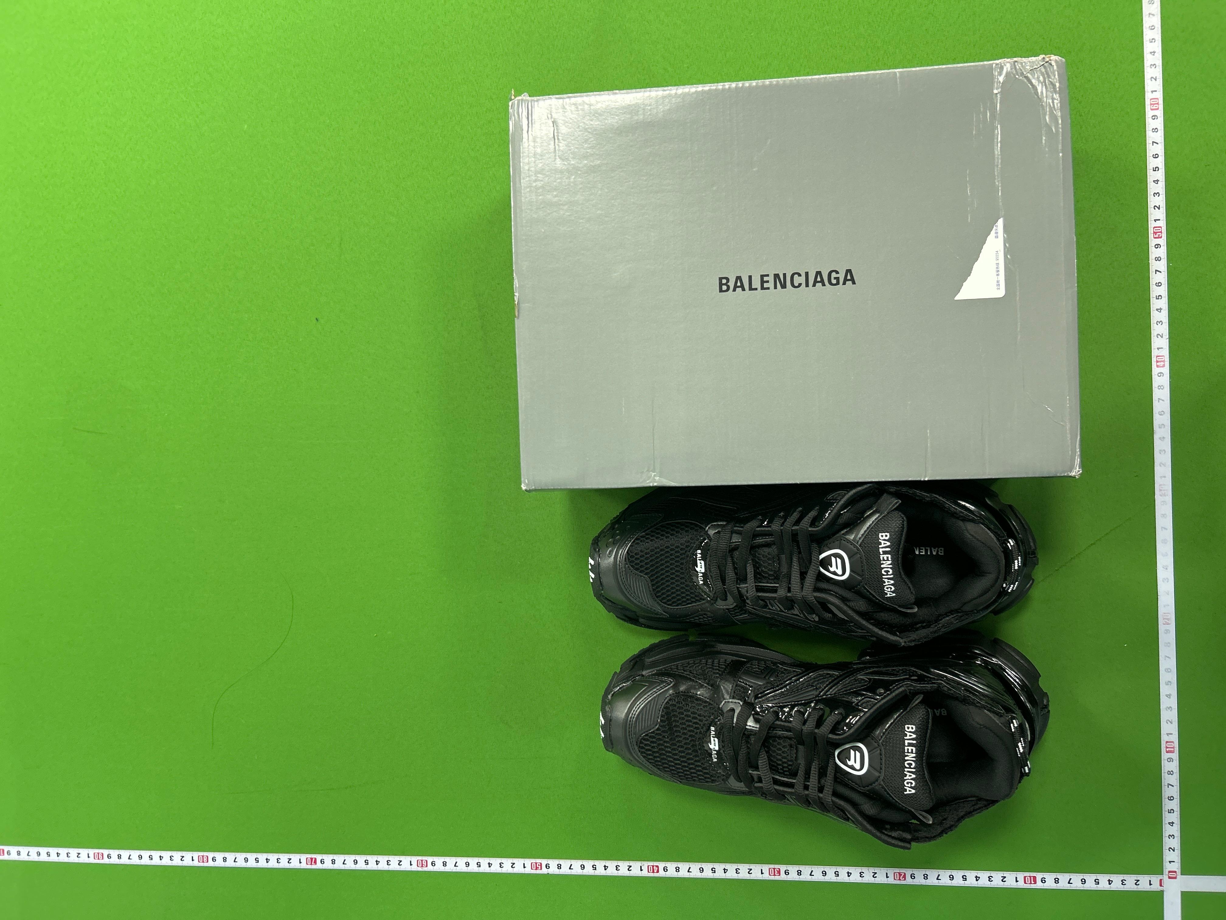 Foto QC 2 de Balenciaga Runner Black 677403 W3RA9 1000