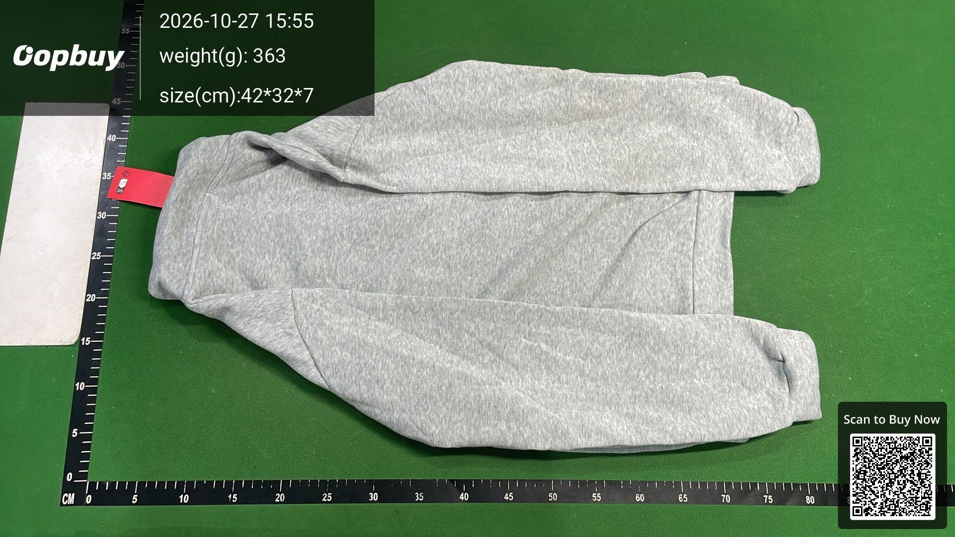 Foto QC 3 de Supreme Studded Arc Logo Zip Up Hoodie Red