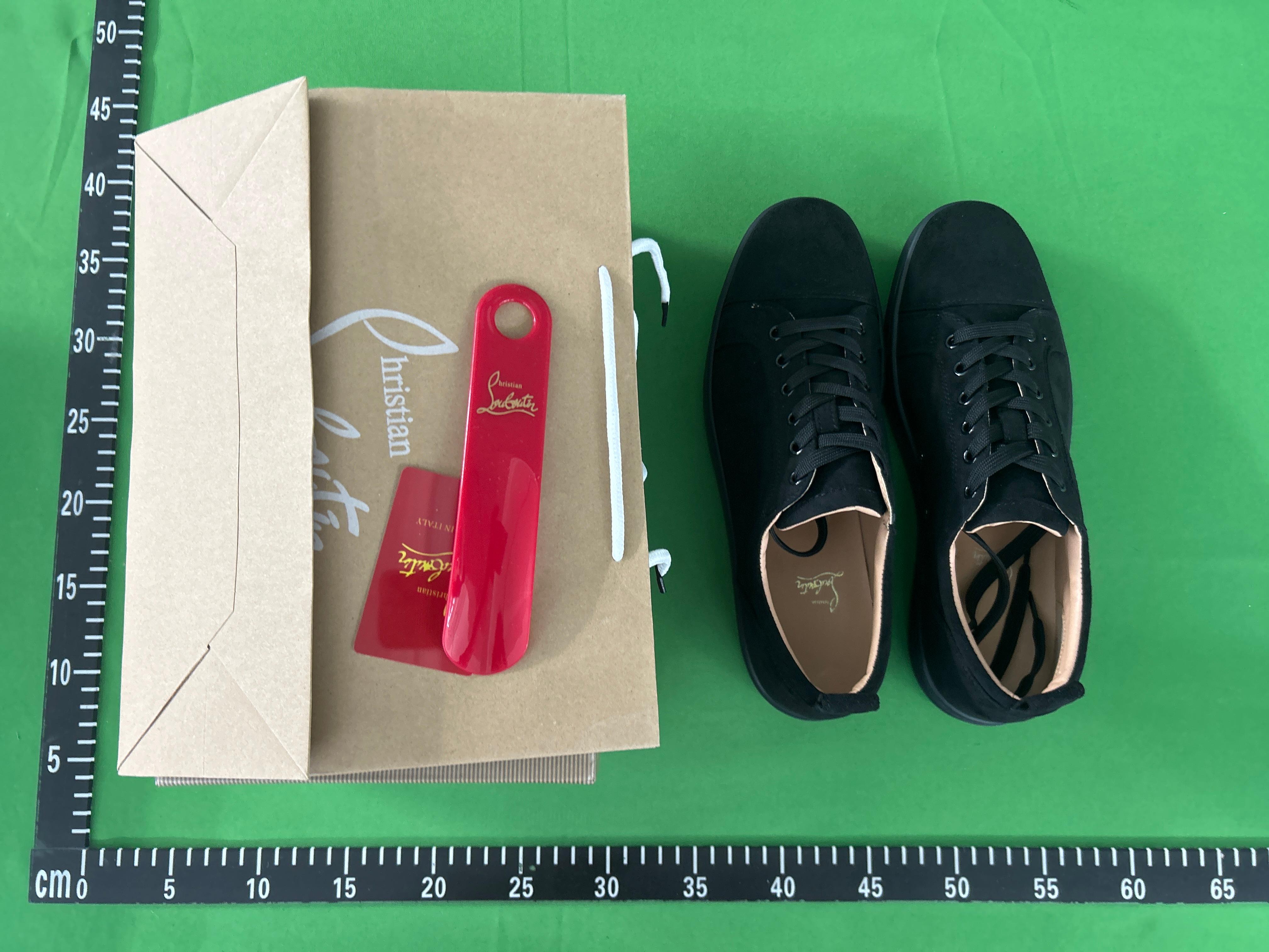 Foto QC 2 de Christian Louboutin Louis Junior Low Spikes Silver Glitter