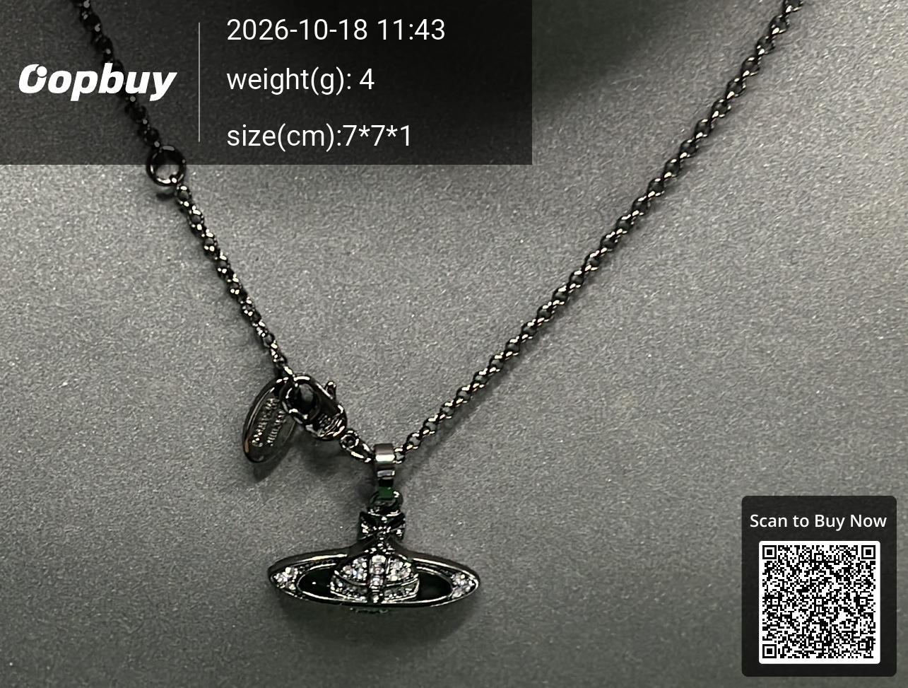 Foto QC 2 de Vivienne Westwood Orb Necklace Metal Crystal Silver