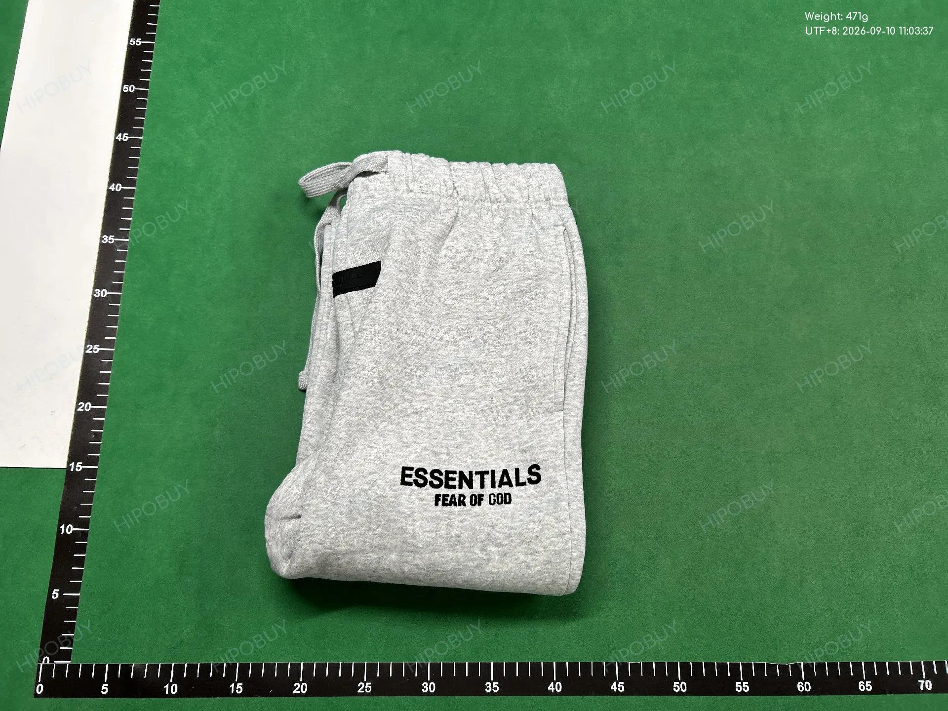 Foto QC 4 de Fear of God Essentials Sweat Shorts Grey