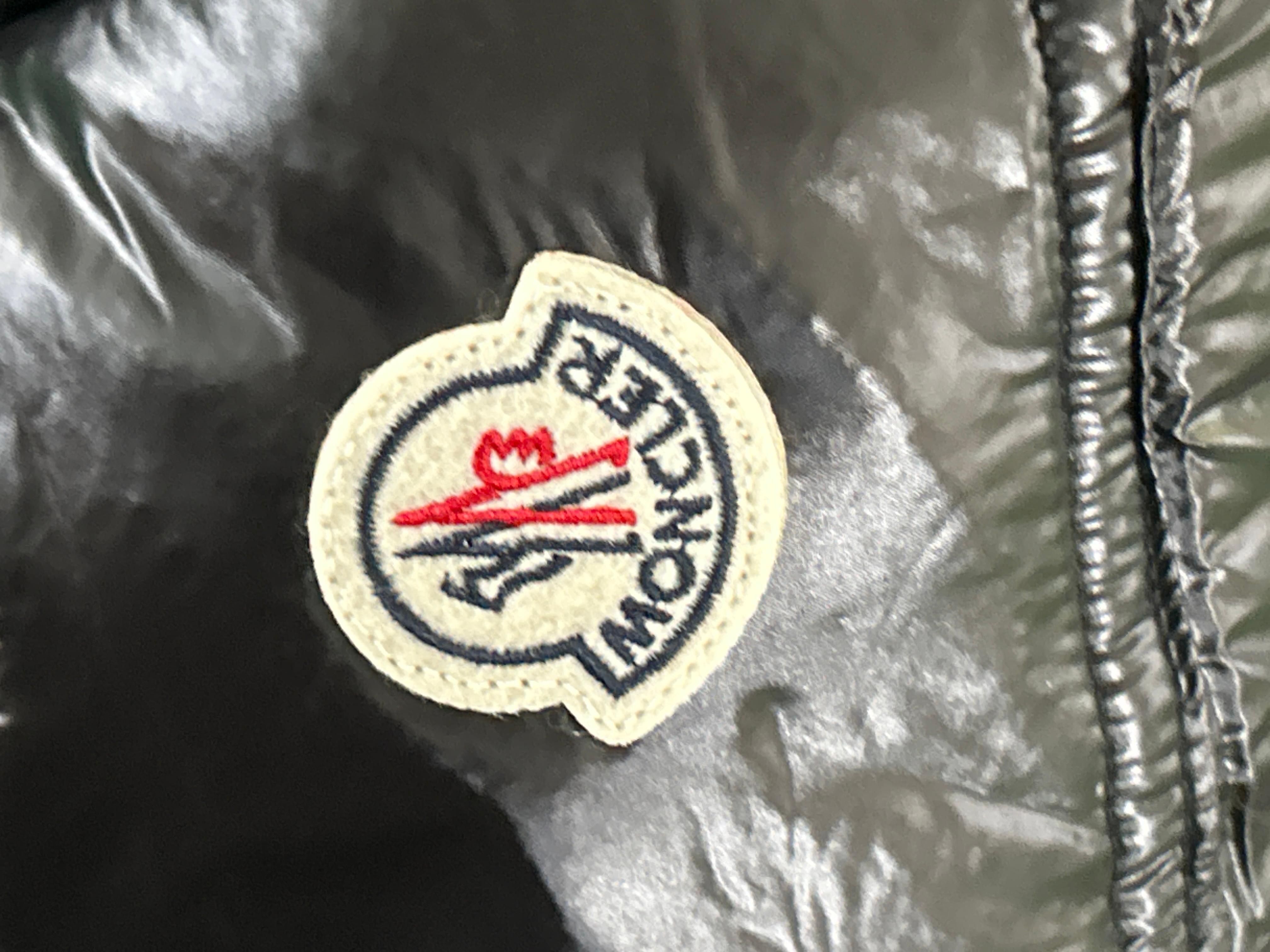 Foto QC 7 de Moncler Puffer Jacket Down White