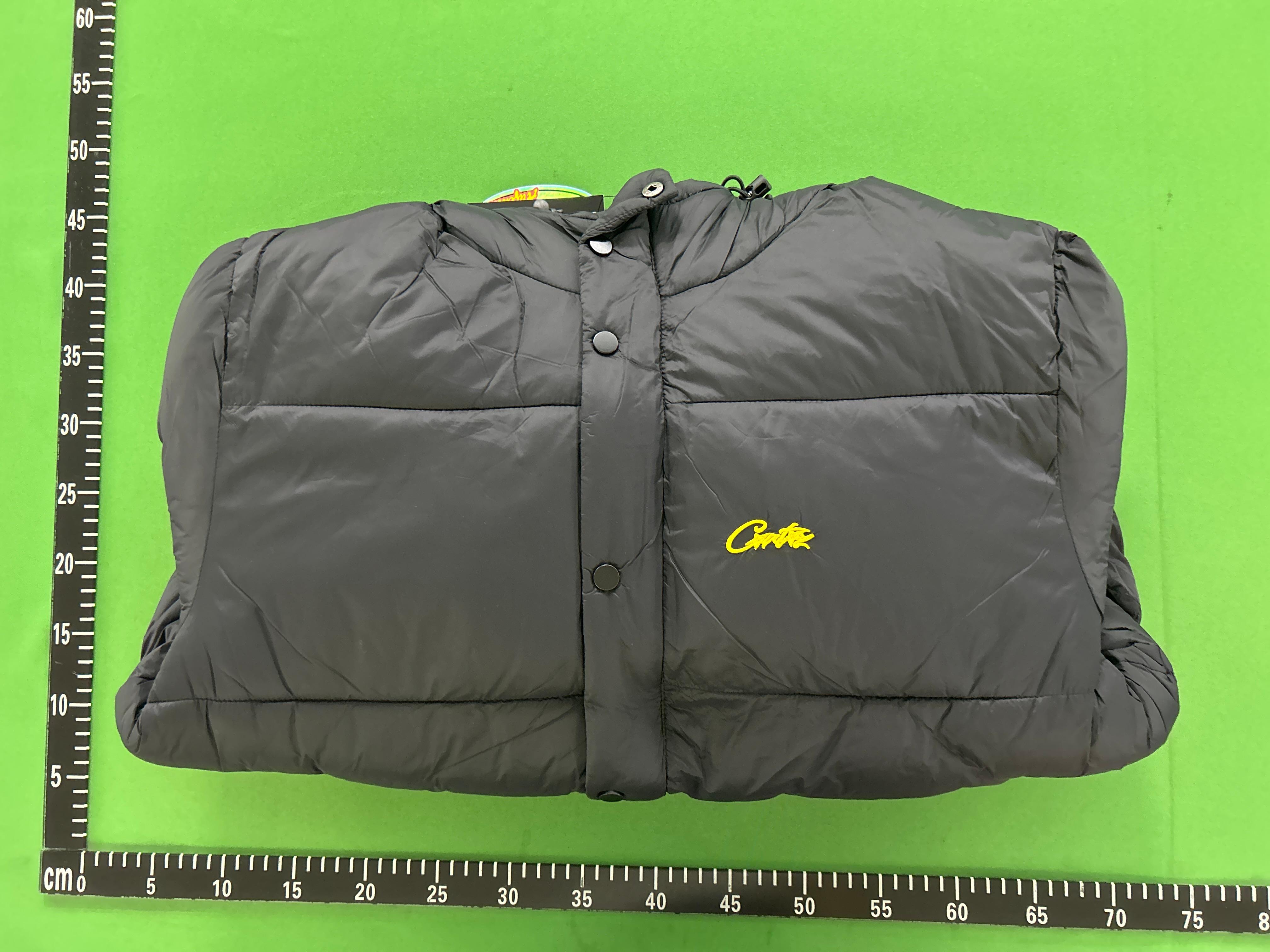 Foto QC 1 de Corteiz Puffer Jacket Small Logo Black Yellow