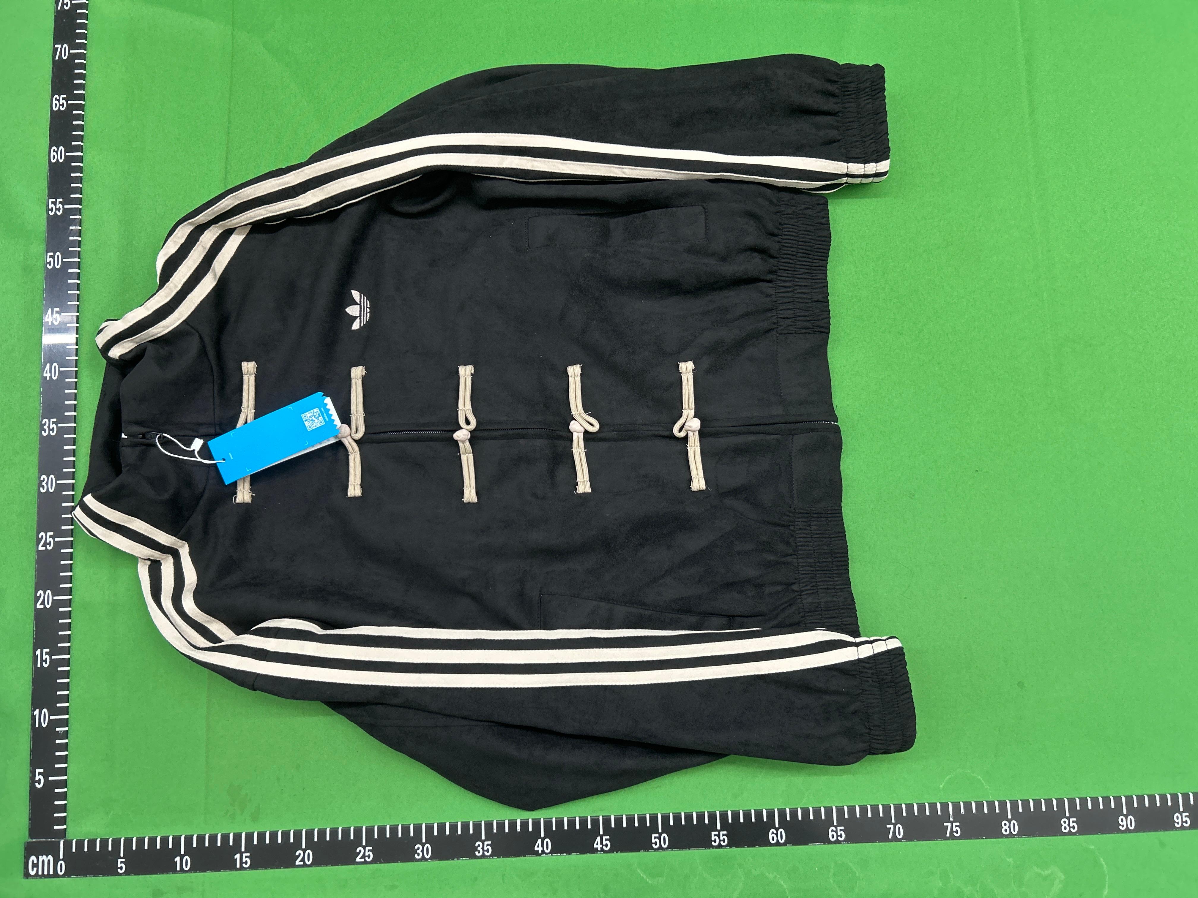 Foto QC 3 de adidas Originals Track Jacket Chinese New Year Ash Grey