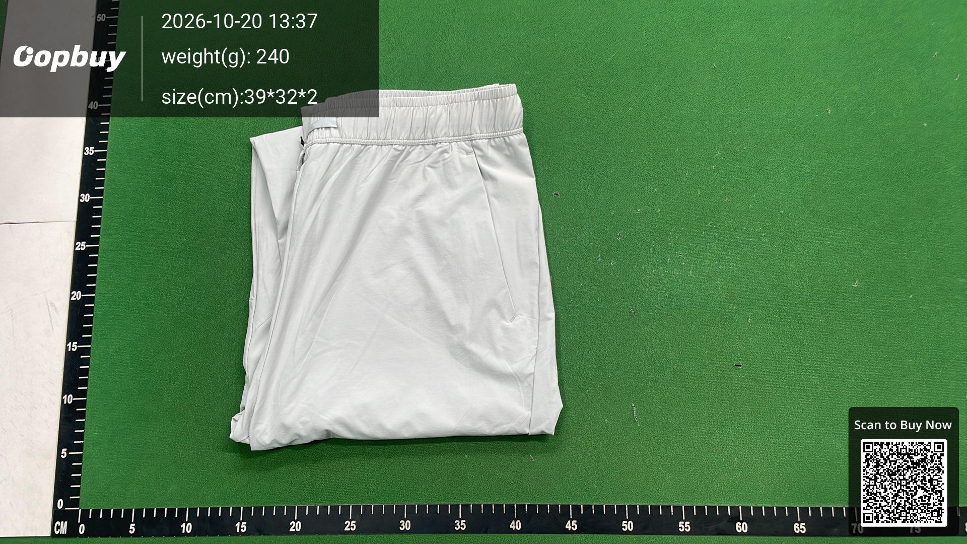 Foto QC 4 de lululemon Pants Waterproof Straight Light Grey