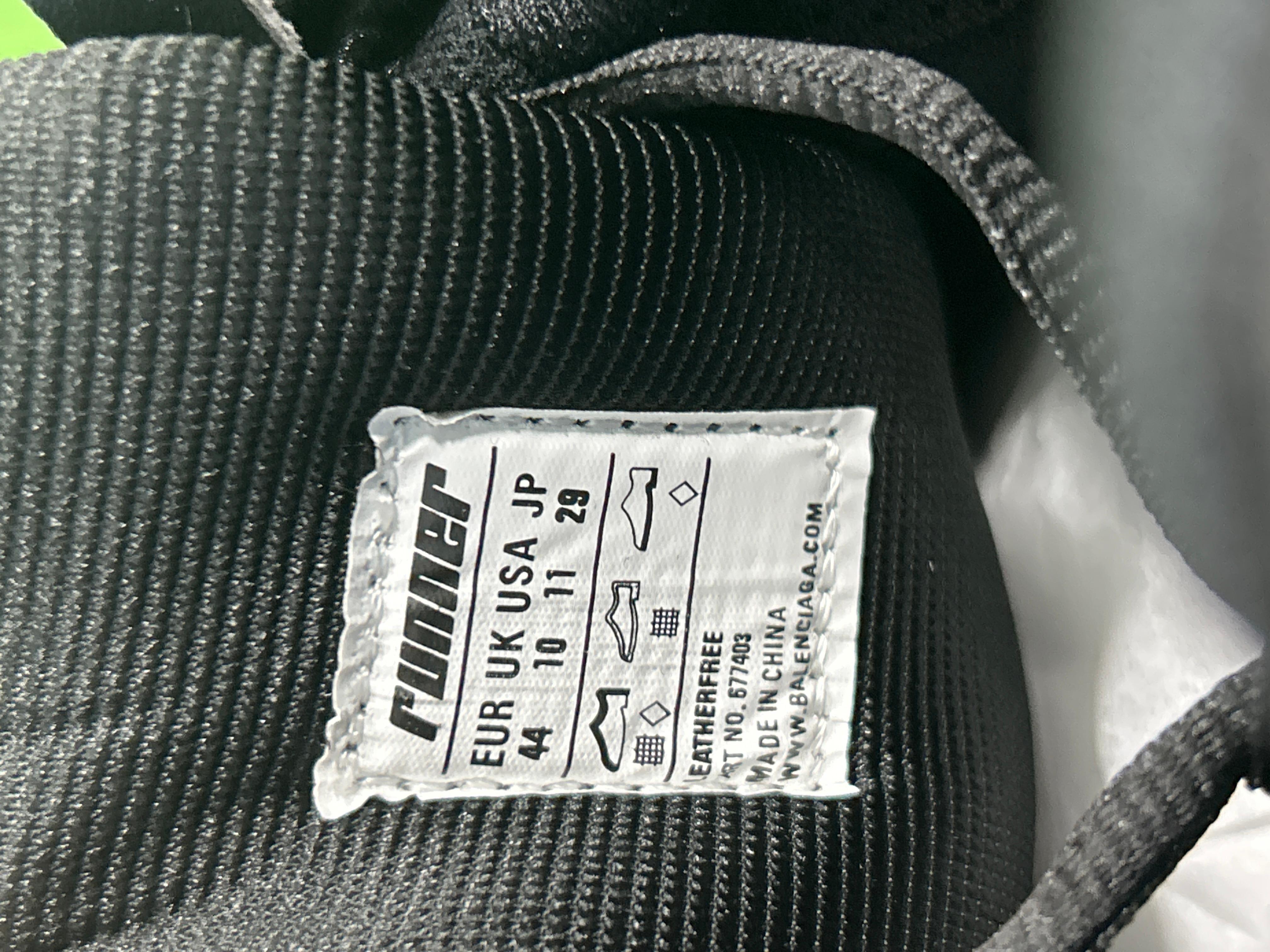 Foto QC 7 de Balenciaga Runner Black 677403 W3RA9 1000