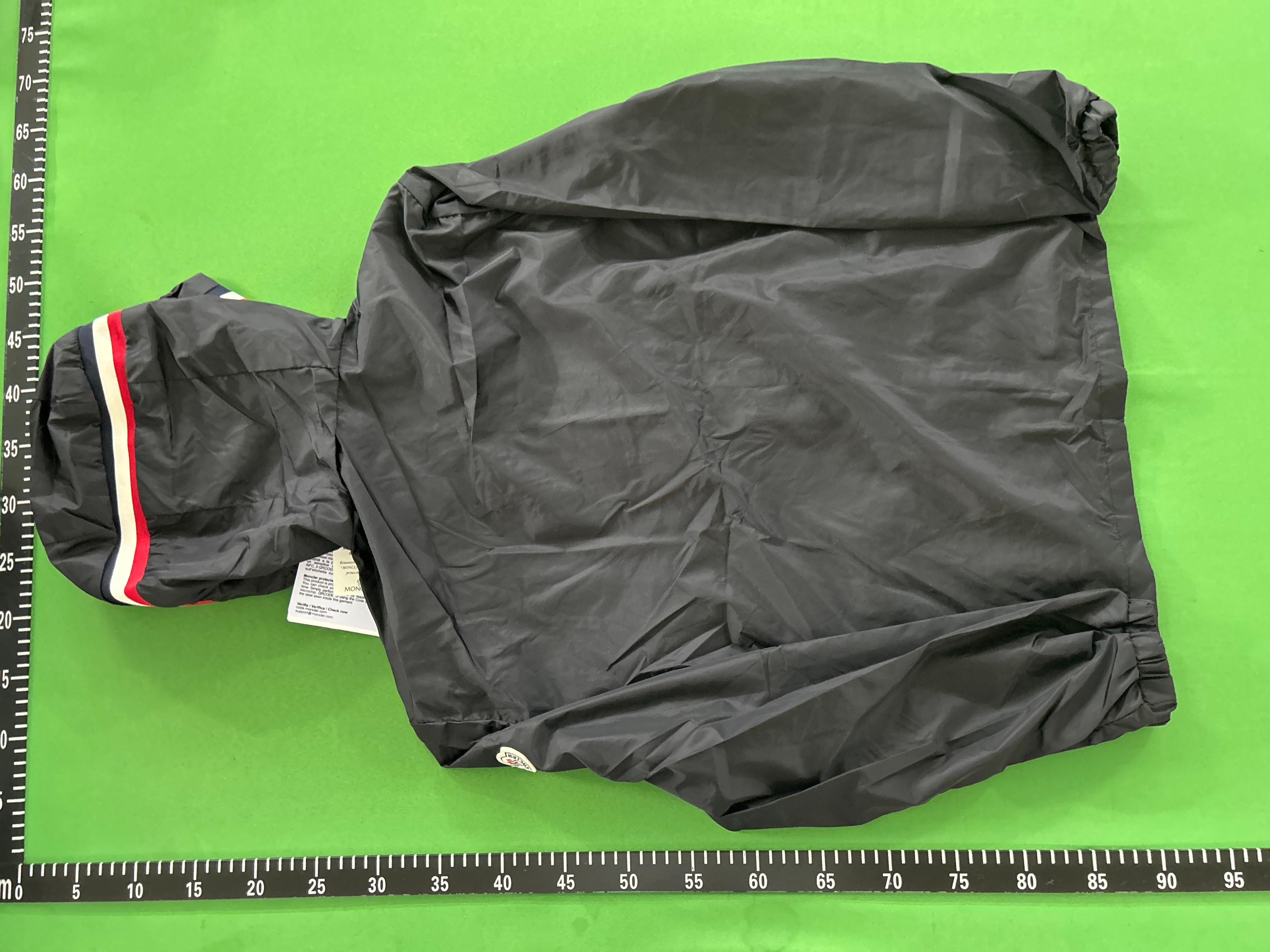 Foto QC 3 de Moncler Windbreaker Jacket Hooded Lightweight Black