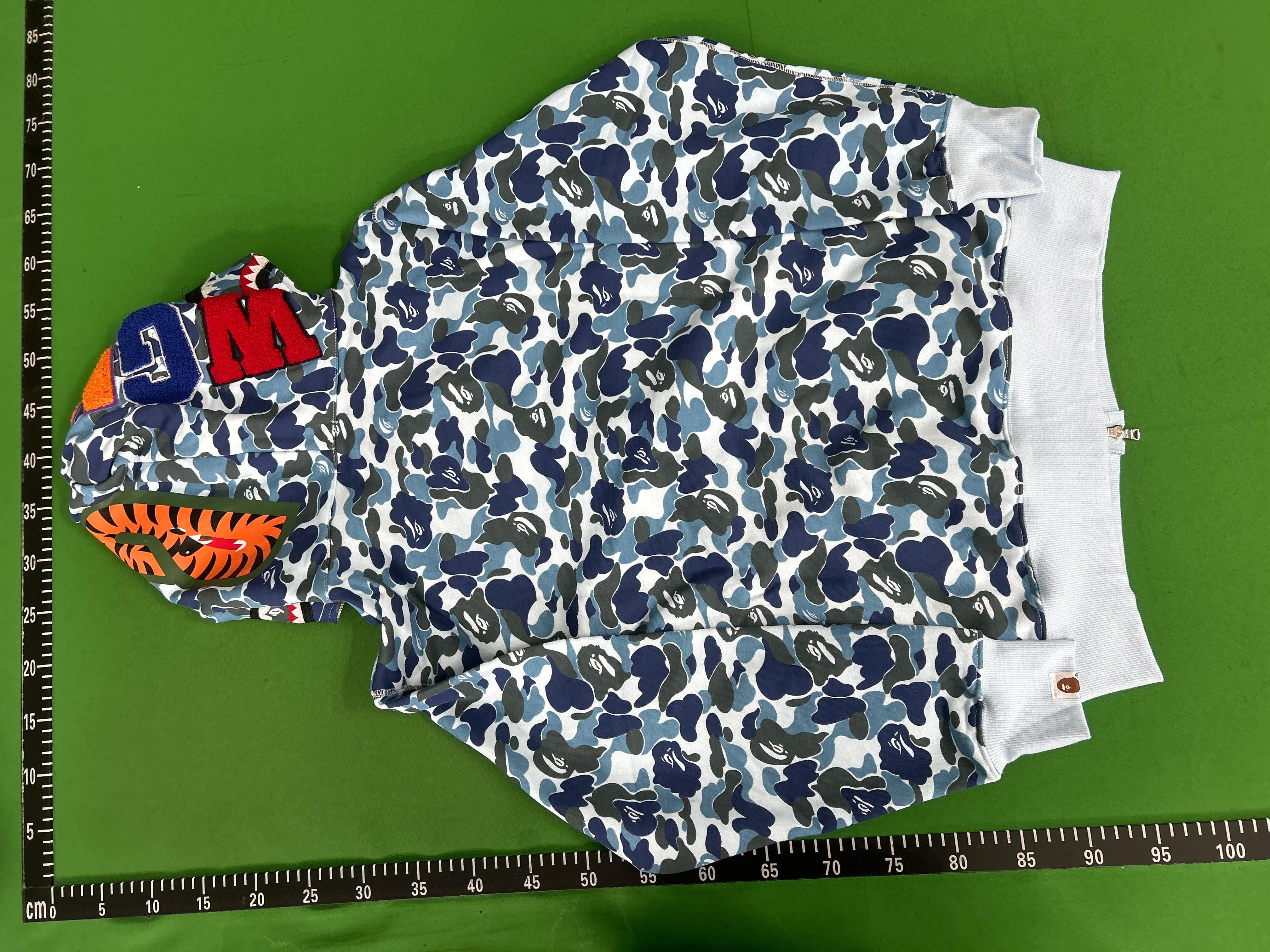 Foto QC 4 de BAPE Shark Full Zip Hooded Jacket Camo White