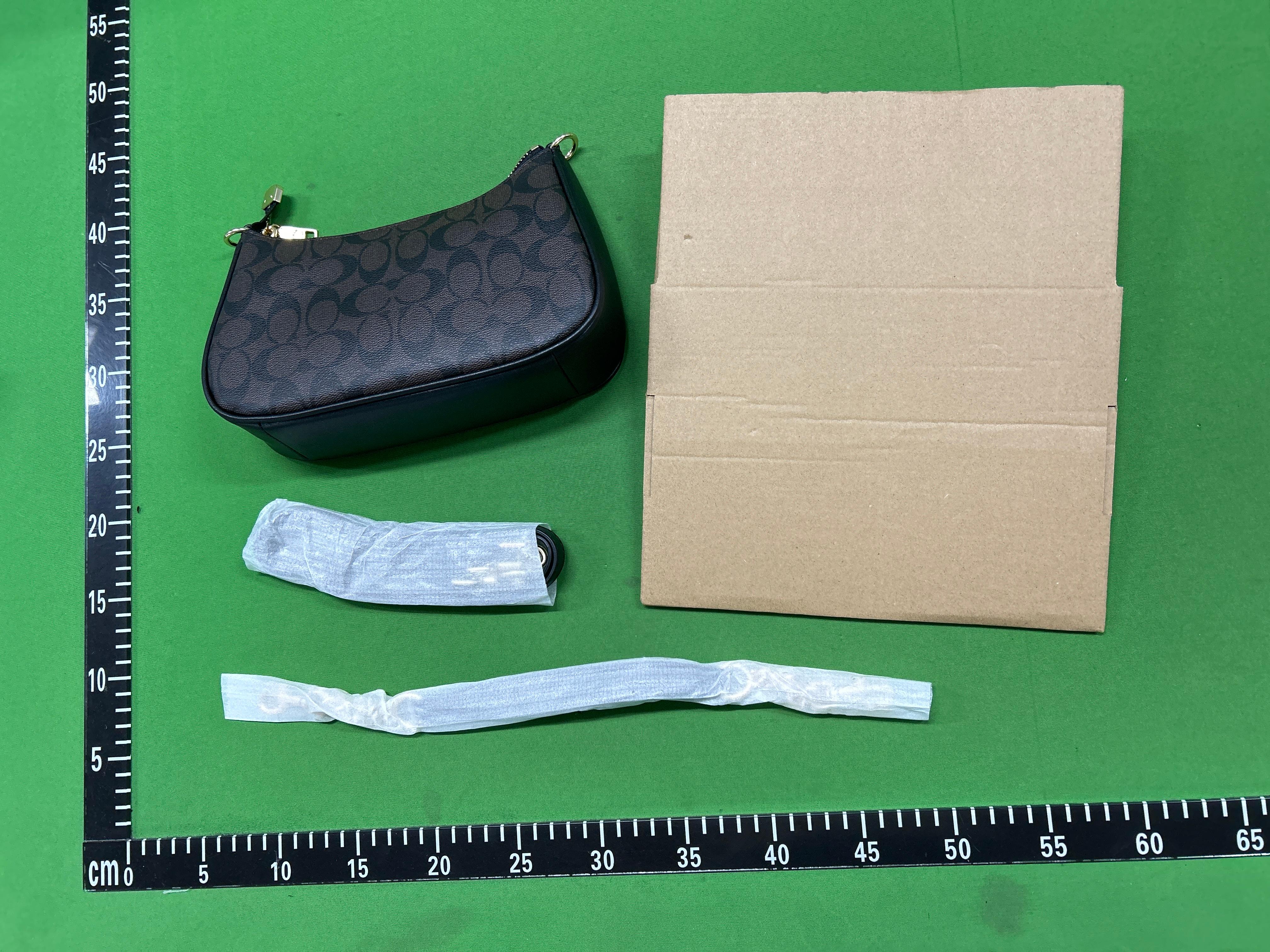Foto QC 1 de Coach Teri 25 Signature Chambray