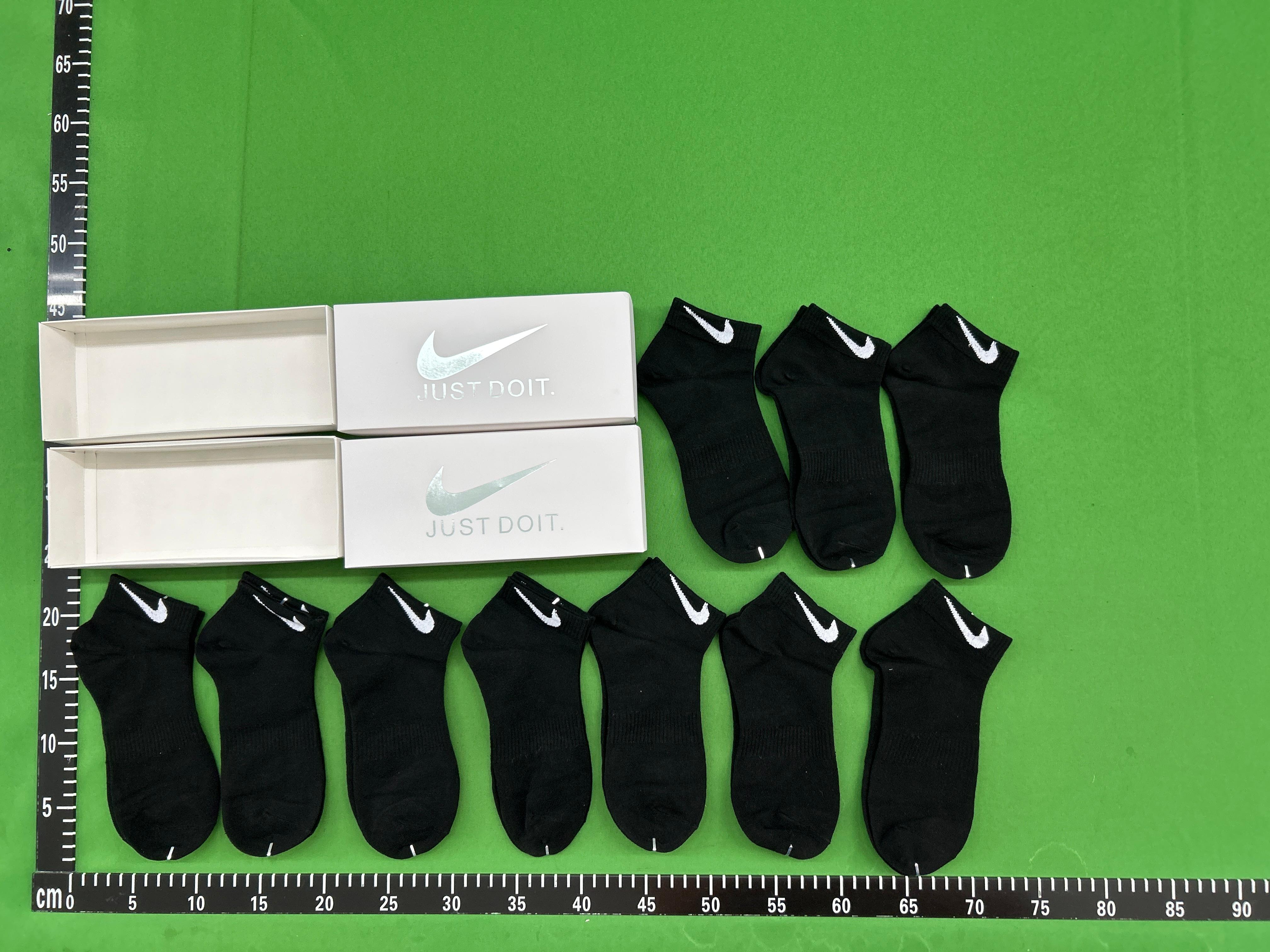 Foto QC 3 de Nike Crew Socks Everyday Grey
