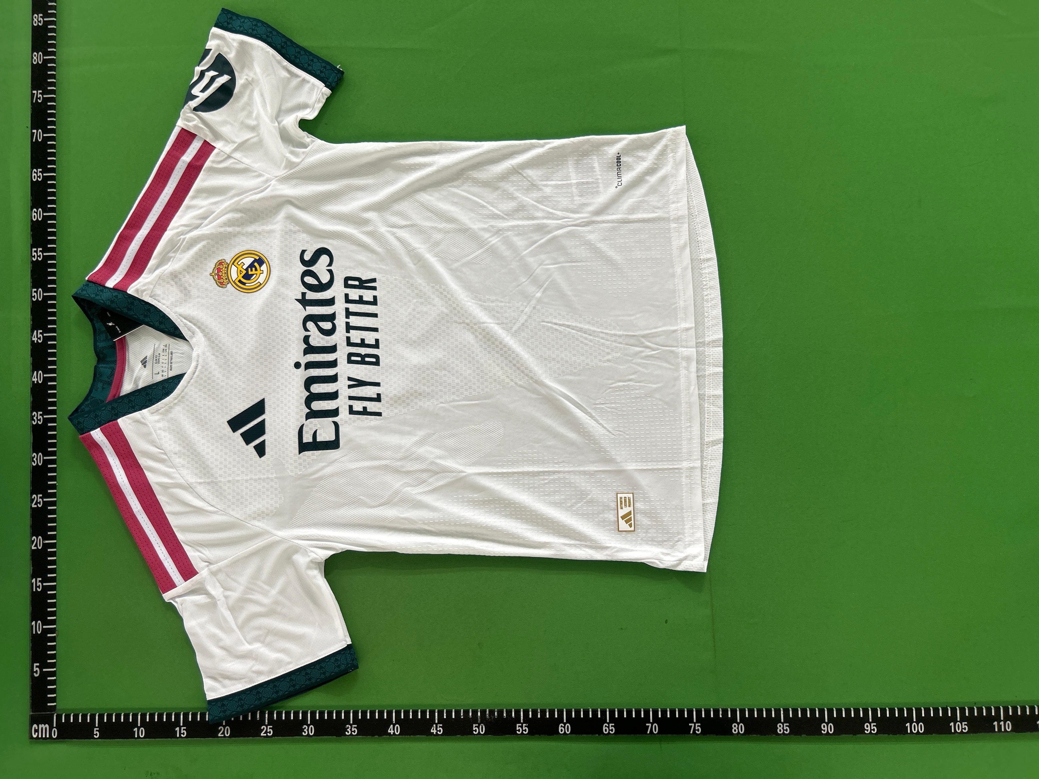 Foto QC 3 de adidas x Real Madrid 2024/25 Home Player Edition Jersey White