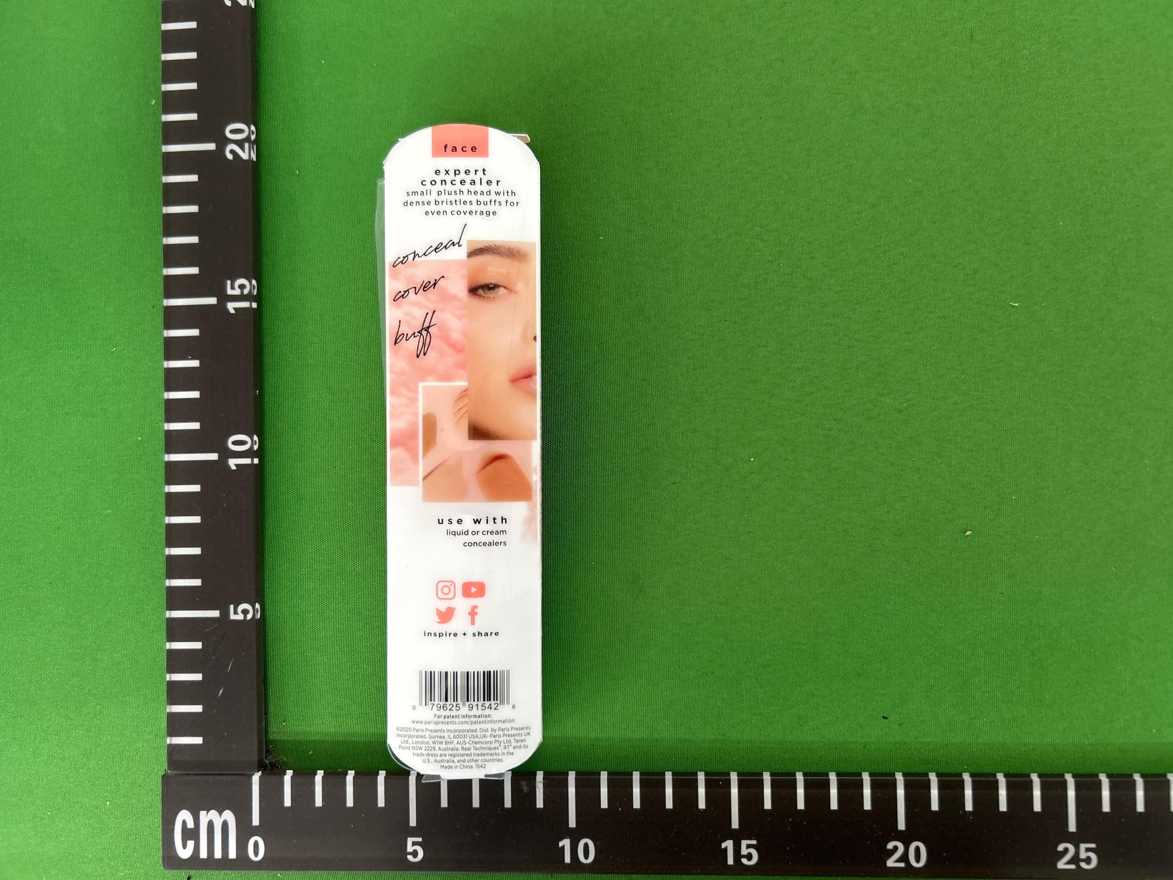 Foto QC 7 de Real Techniques Seamless Complexion Brush