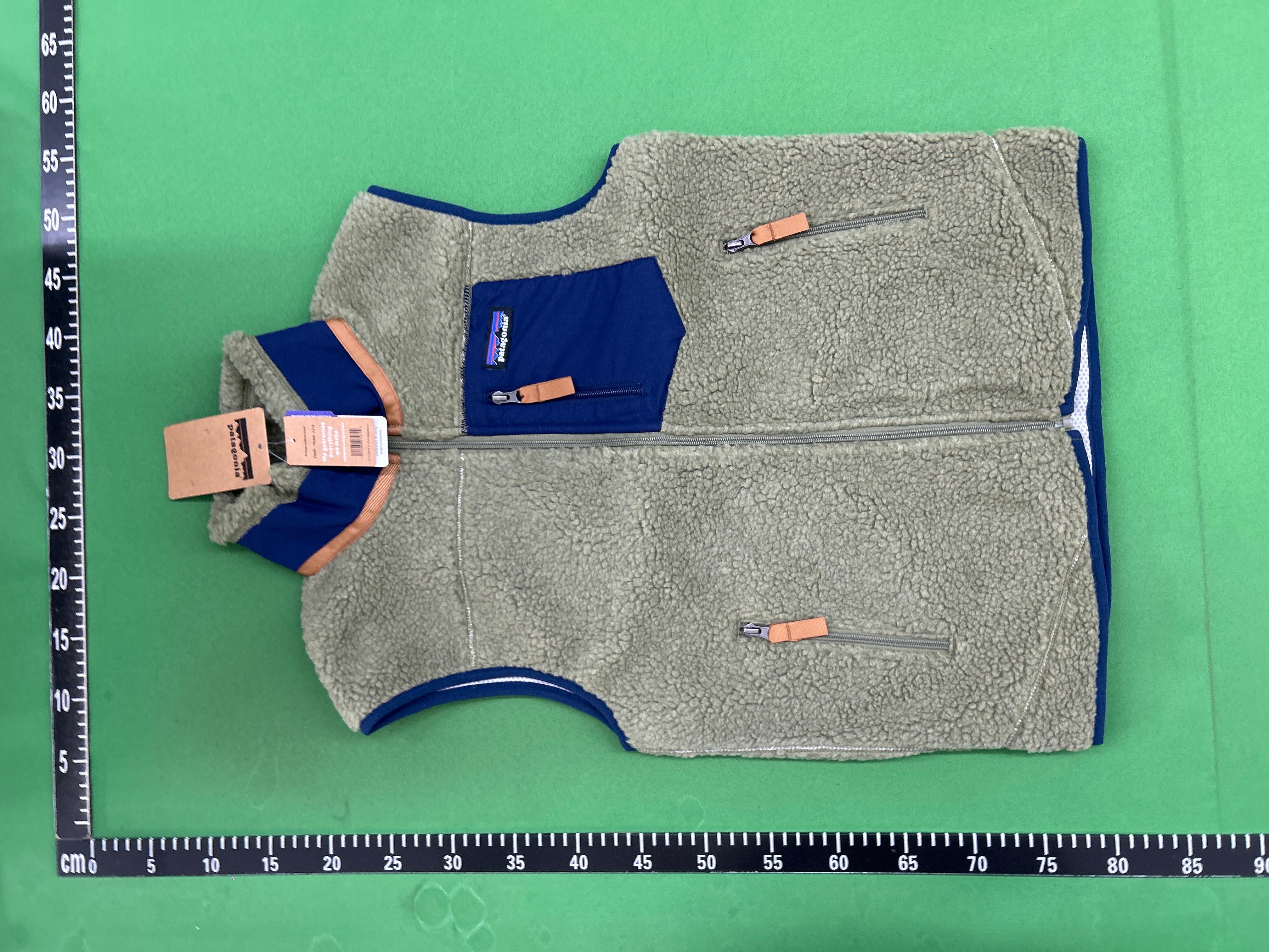 Foto QC 3 de Patagonia Classic Retro-X Vest Fleece Basin Green