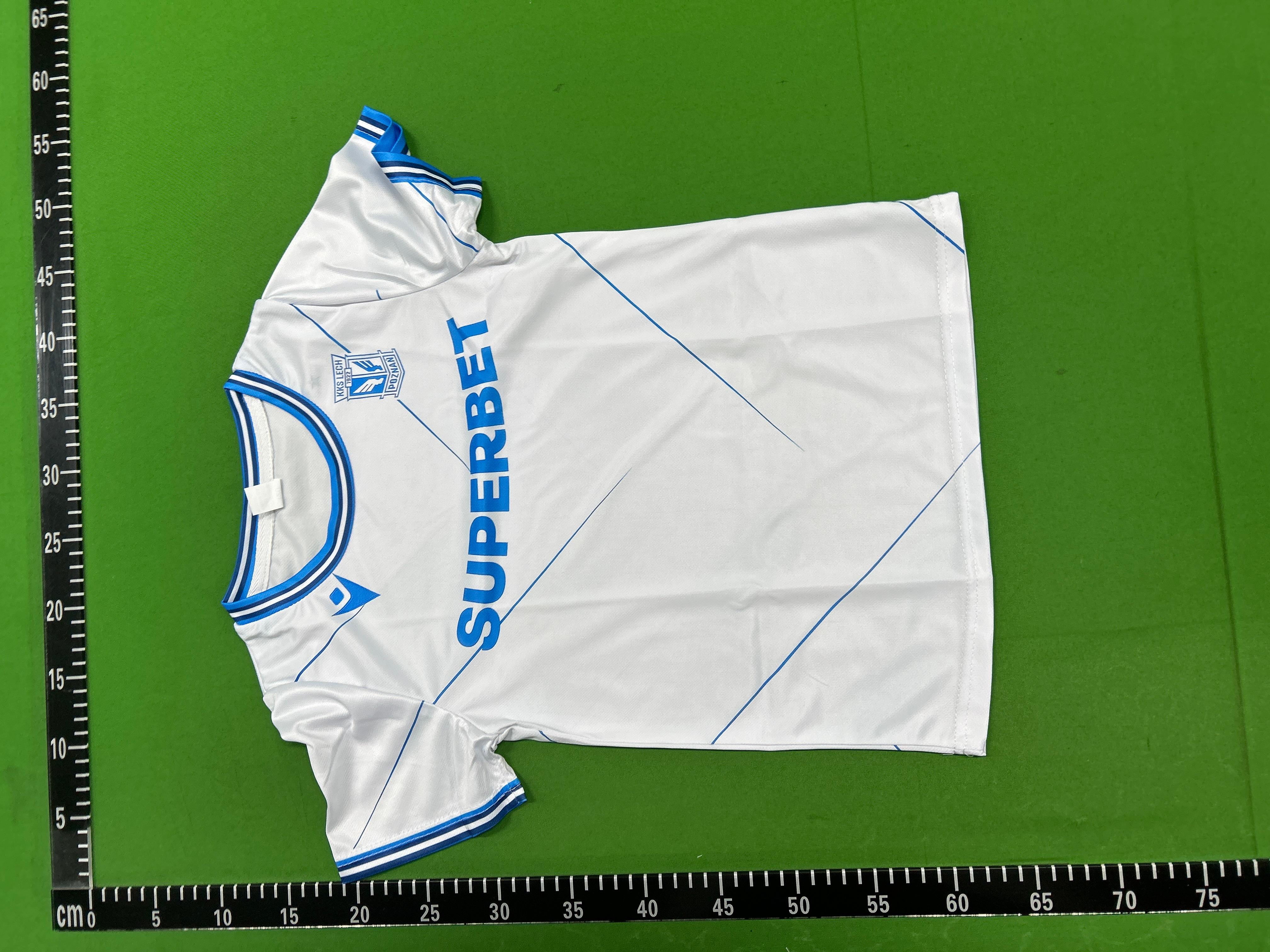 Foto QC 6 de Macron x Lech Poznań 2024/25 Away Jersey White