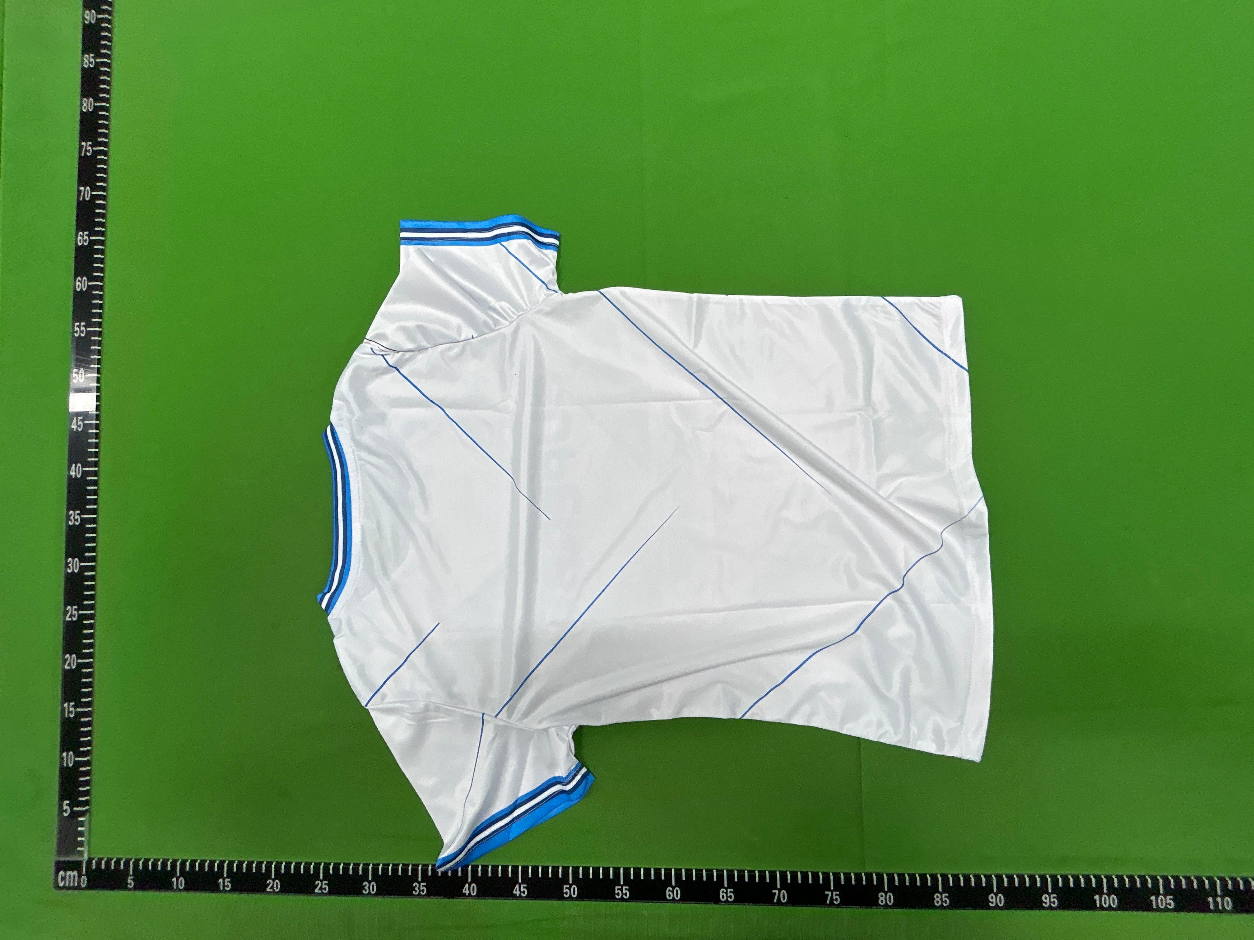Foto QC 4 de Macron x Lech Poznań 2024/25 Away Jersey White
