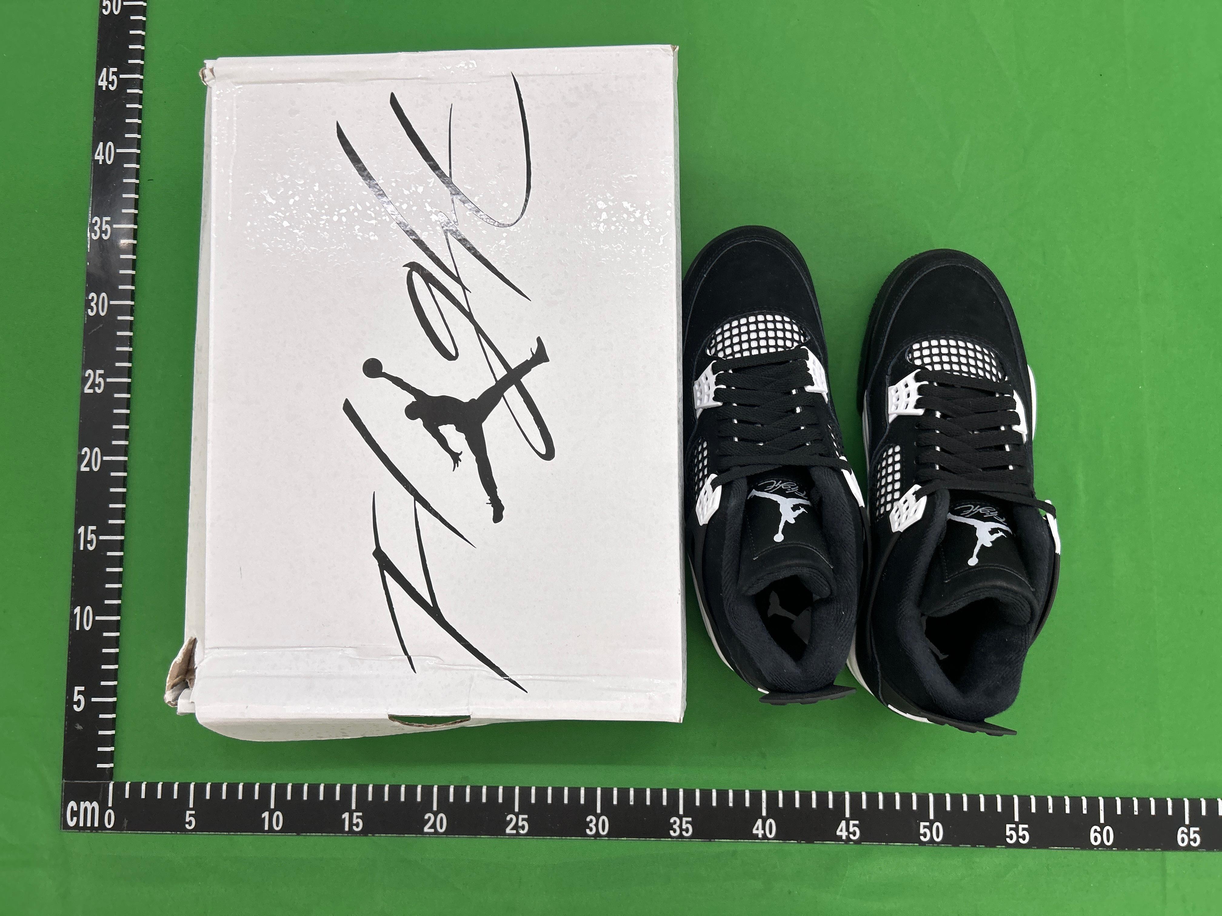 Foto QC 3 de Jordan 4 Retro Fire Red DC7770-160