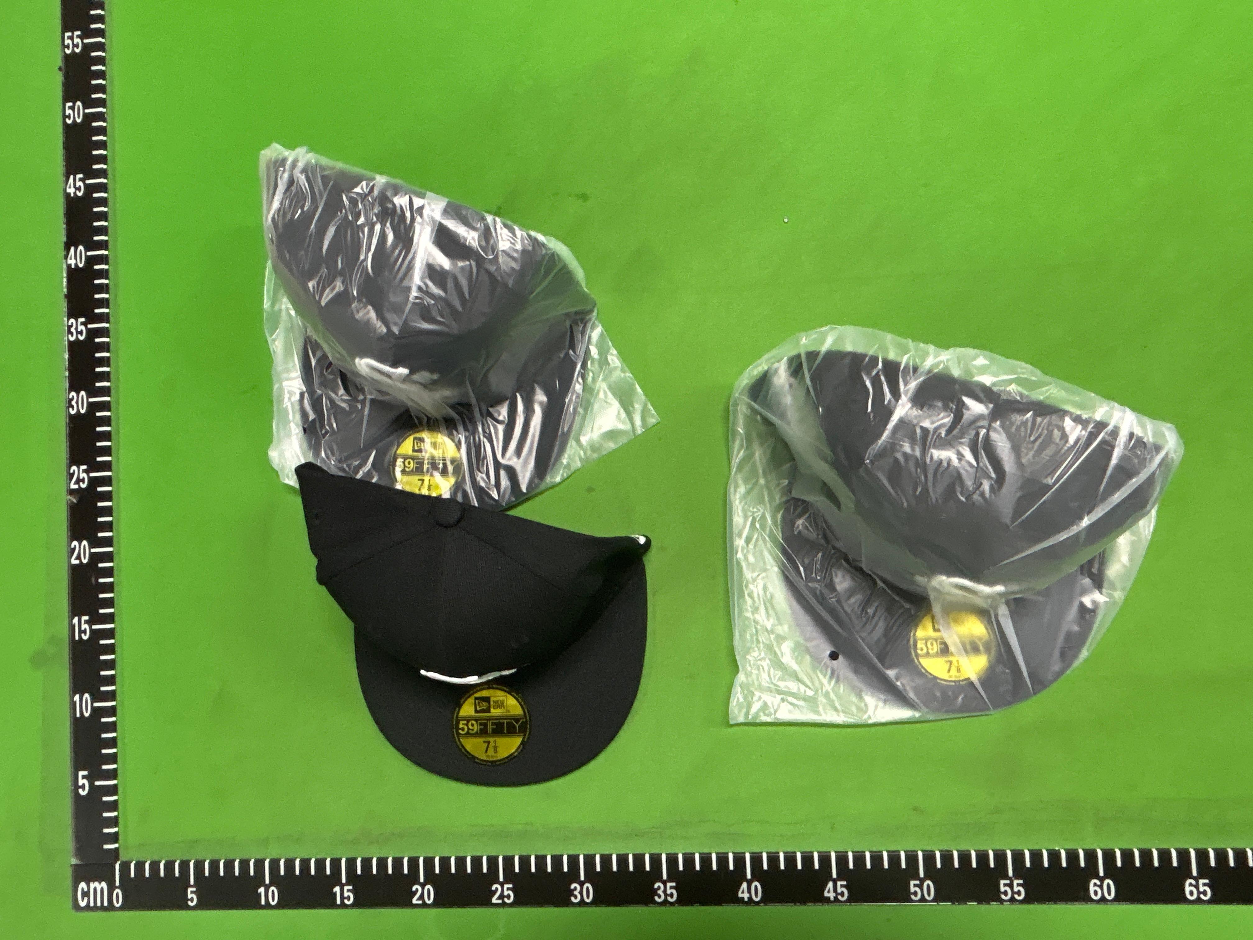 Foto QC 4 de New Era New York Yankees 1999 World Series Echo Cap Black